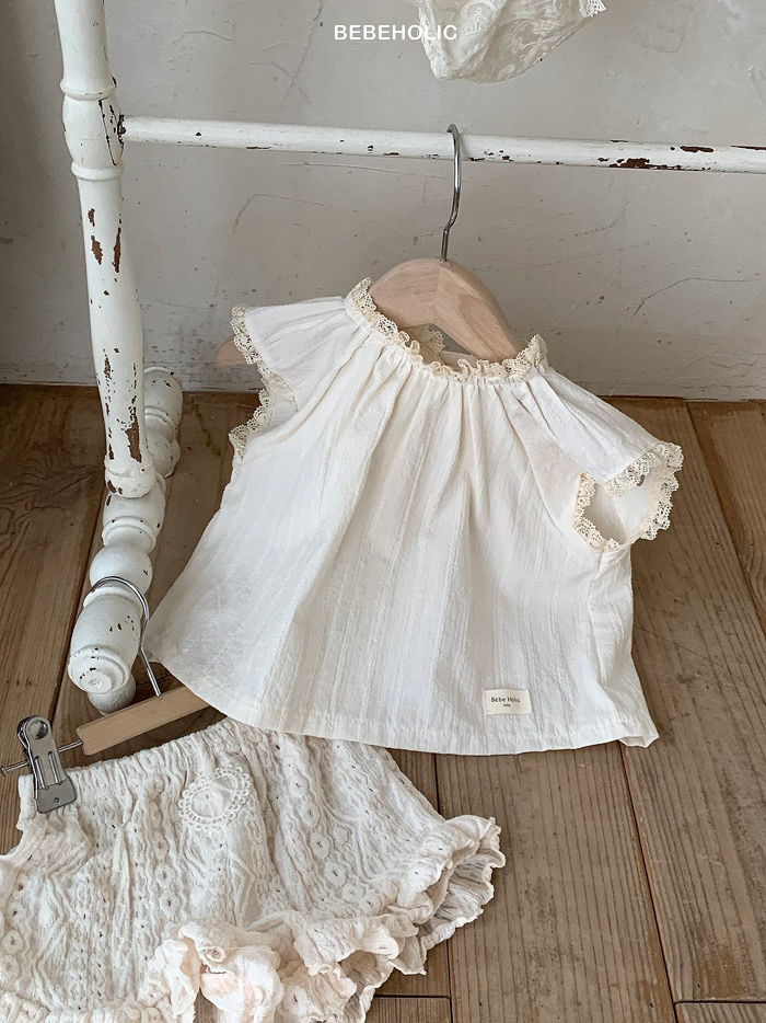 🇰🇷Bebeholic上衣