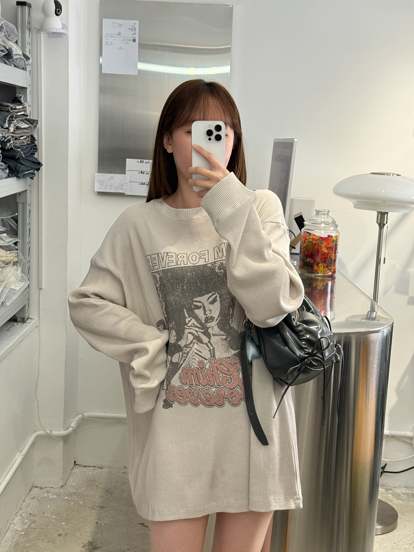𝐎𝐯𝐞𝐫𝐬𝐢𝐳𝐞𝐝 𝐰𝐚𝐟𝐟𝐥𝐞 𝐥𝐨𝐧𝐠𝐥𝐢𝐧𝐞 𝐭𝐨𝐩