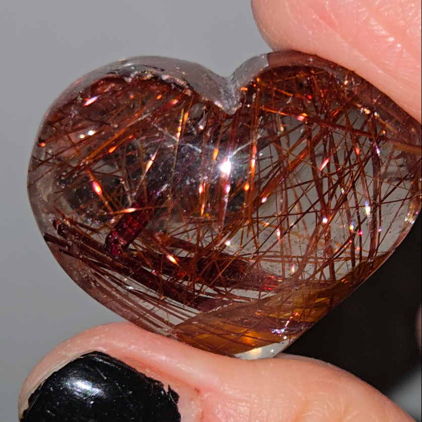 Red rutilated quartz heart from Brazil - RT727