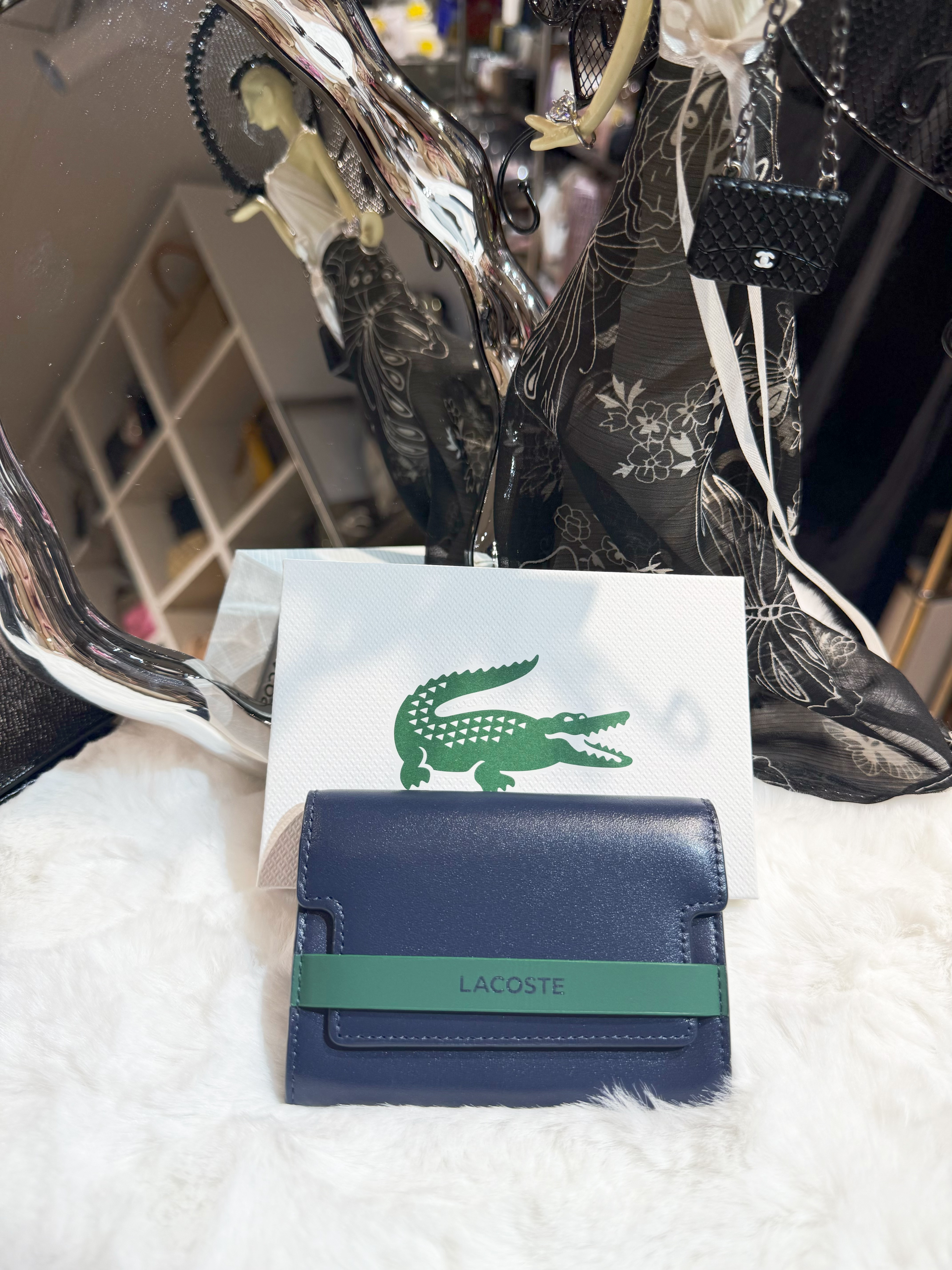 Lacoste card case navy