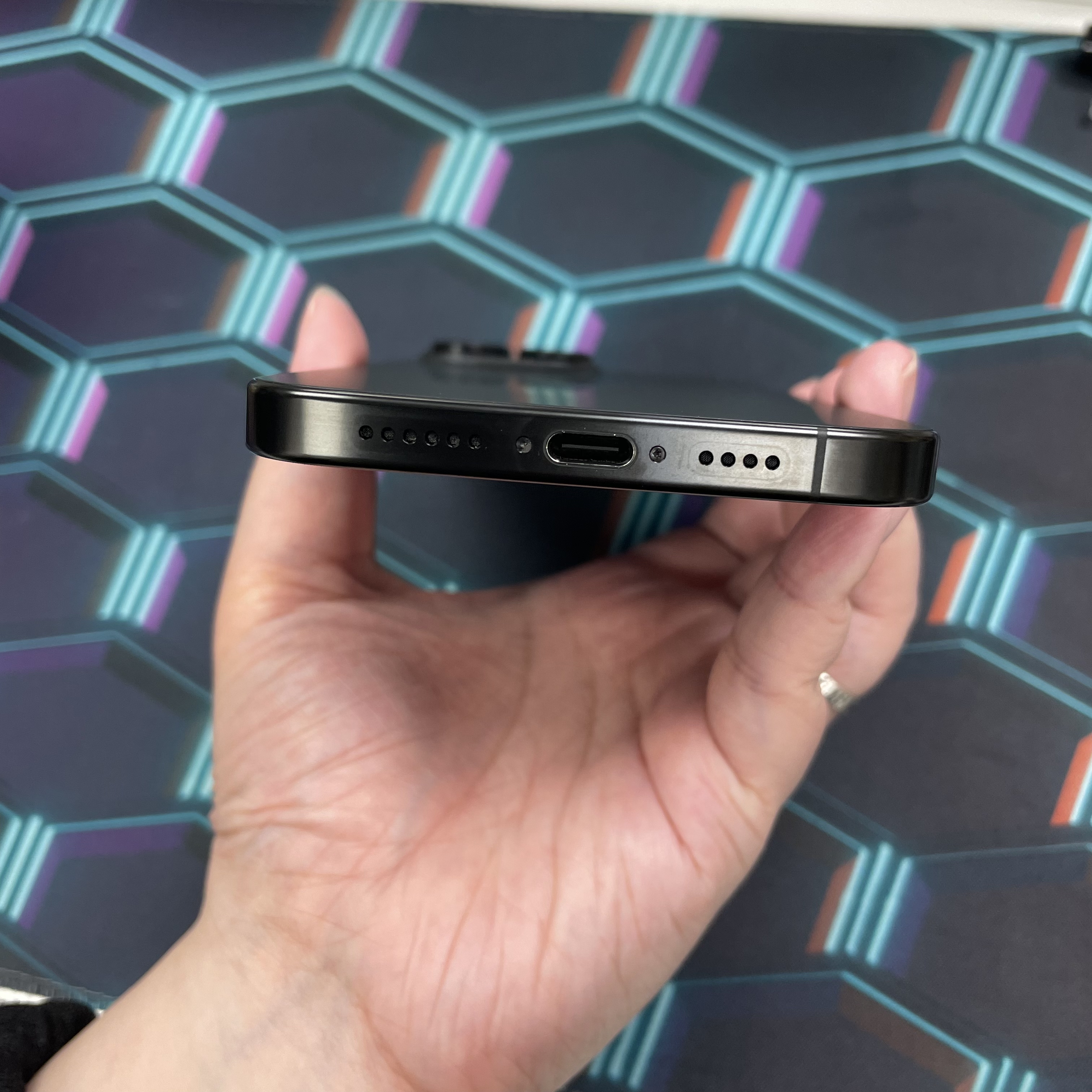 *6339 16 pro max 勁靚機 256GB 電80 黑色 black