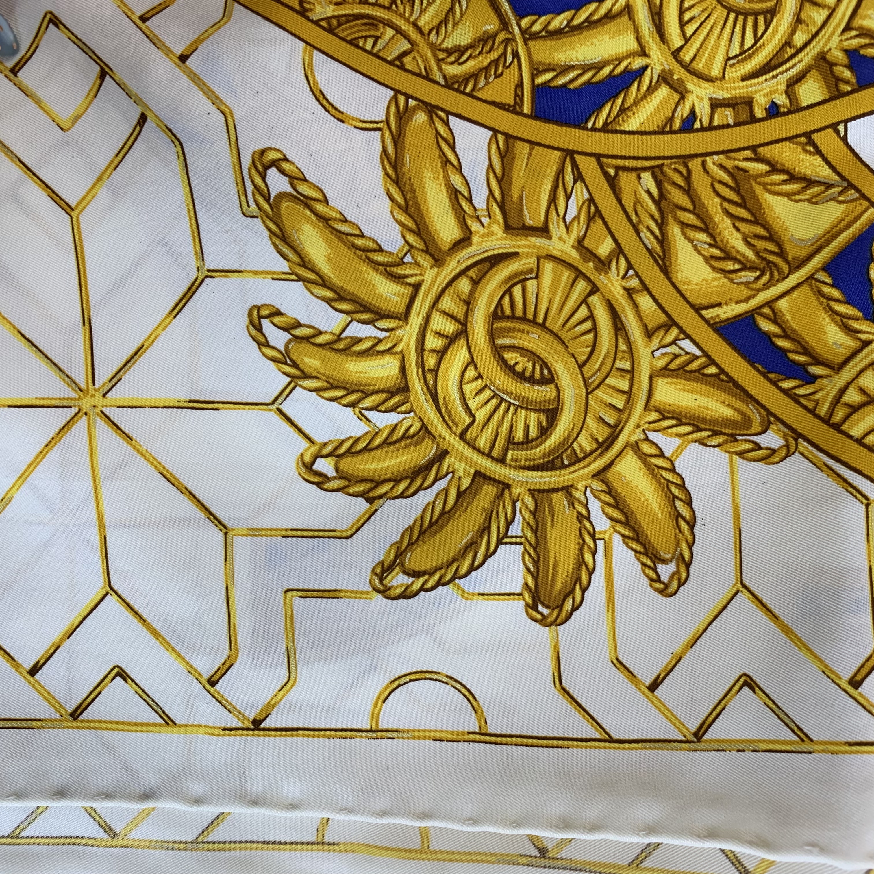 埃及神話🫢Chanel 太陽神拼米色方巾