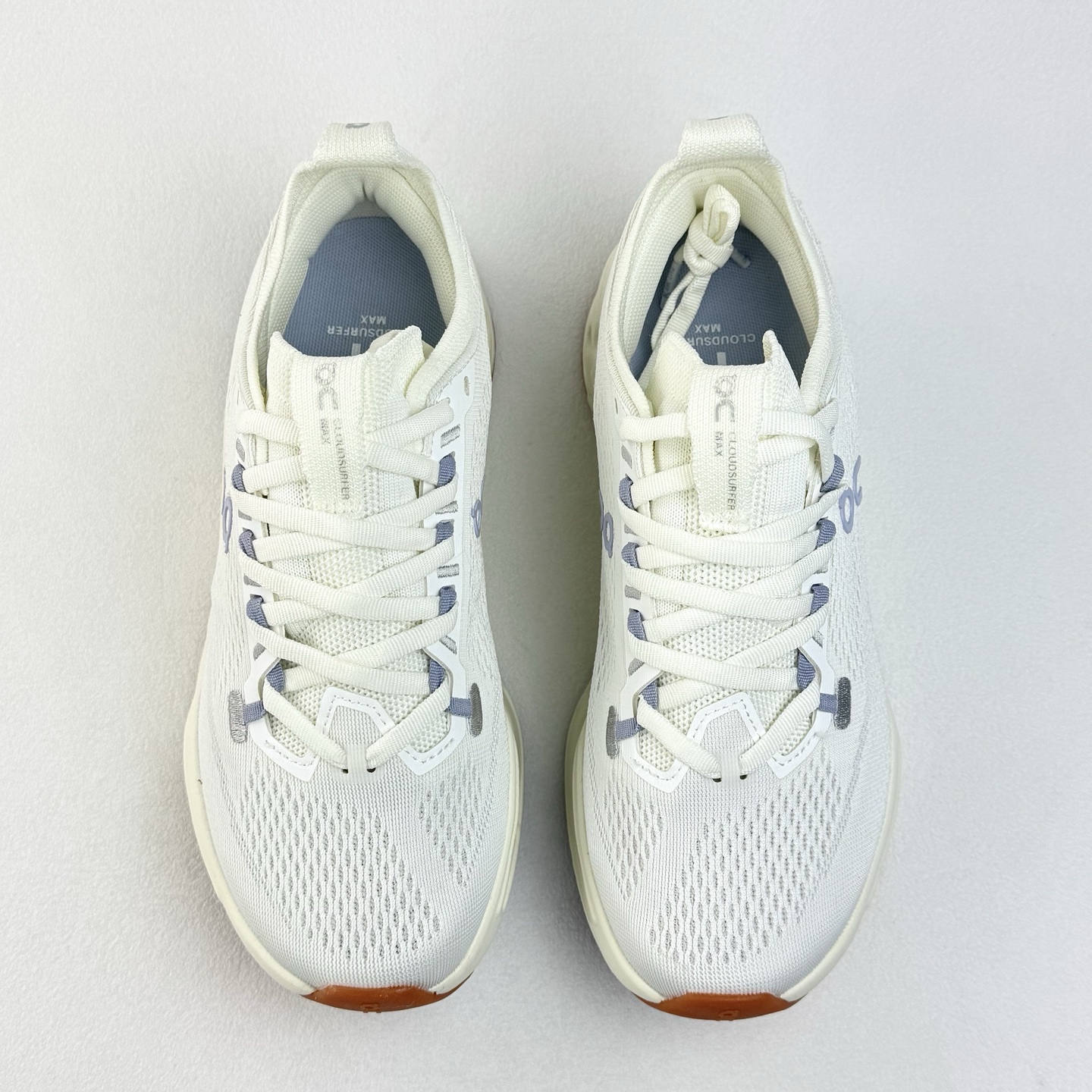 On Running Cloudsurfer Max 