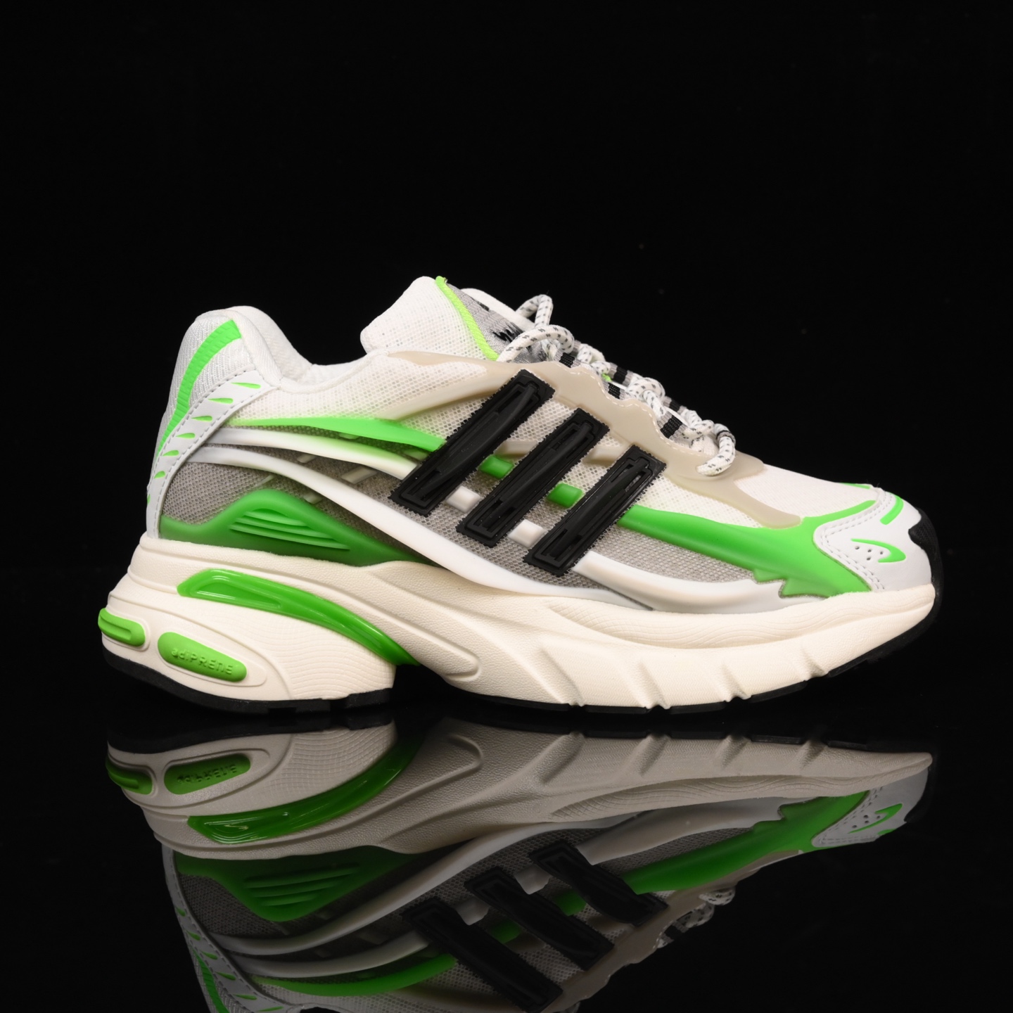 Pharrell Williams x Adidas Adistar Jellyfish 