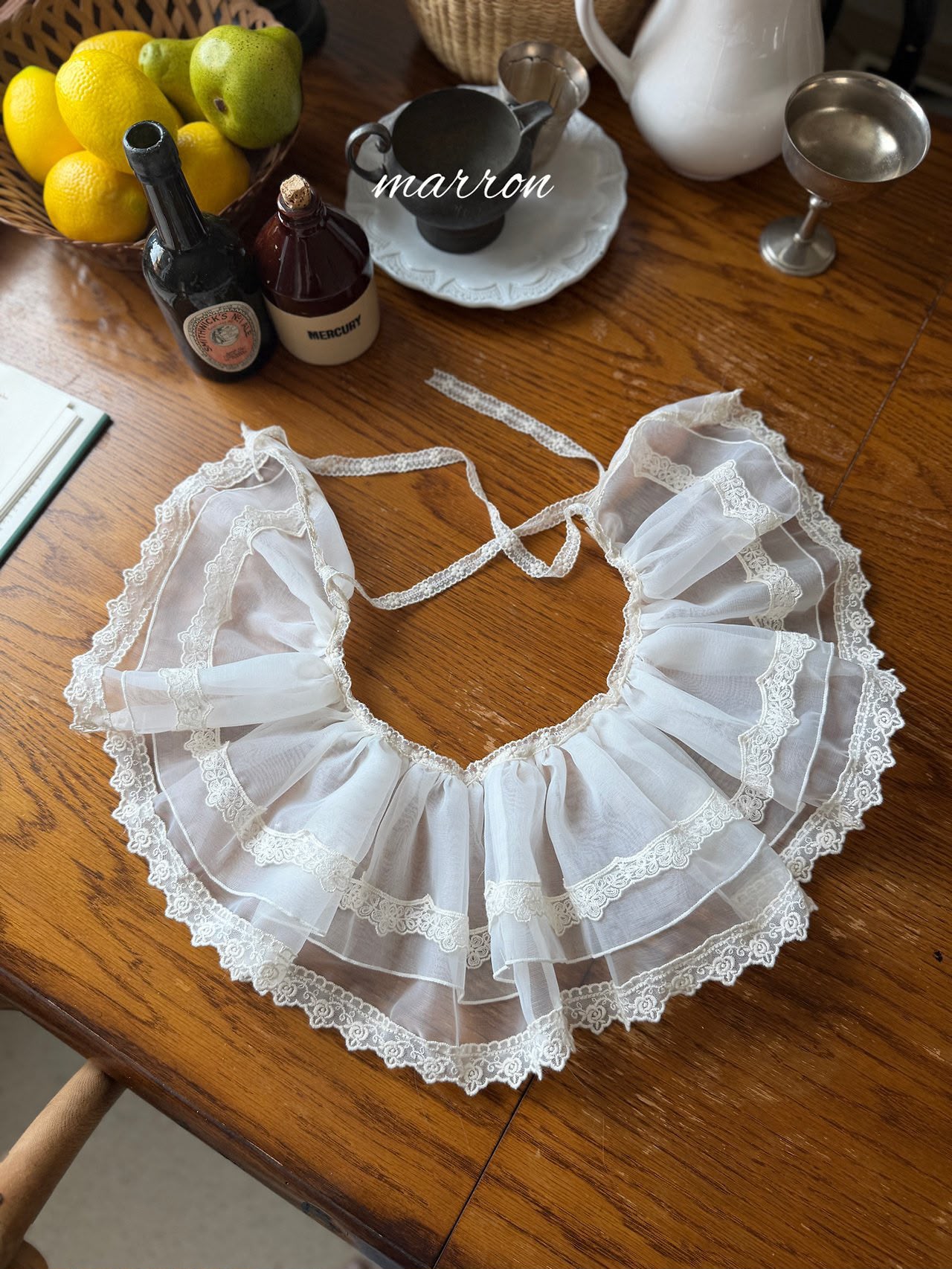 AW6122 Apron