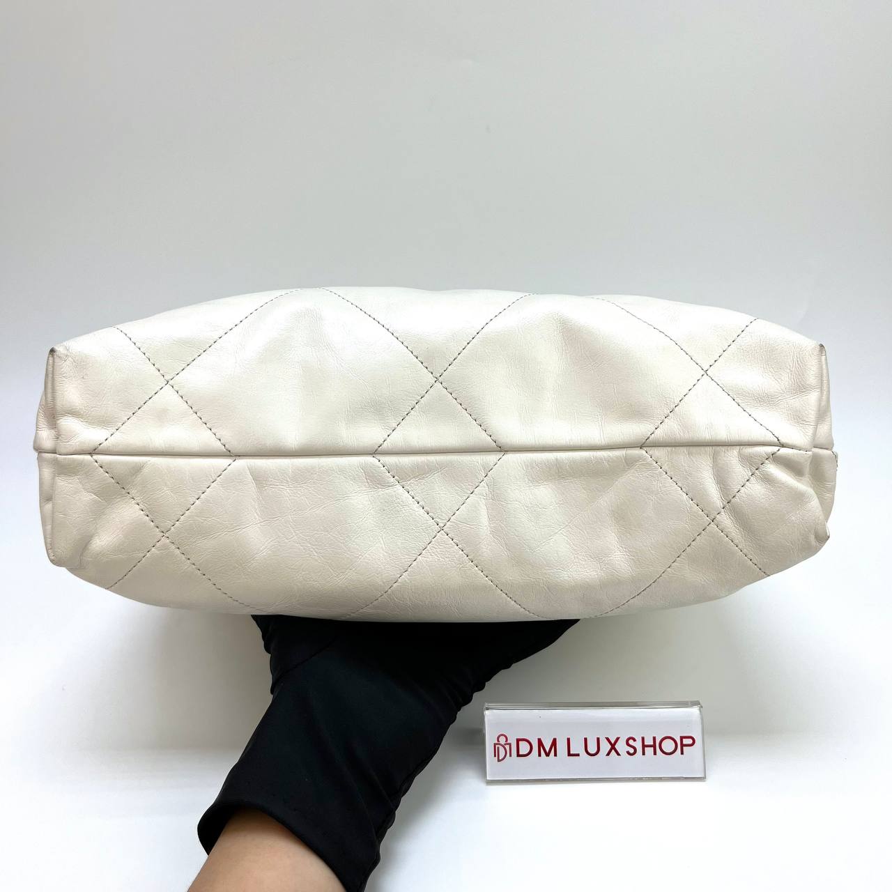 Chanel Small 22 Bag White GHW (Microchip)