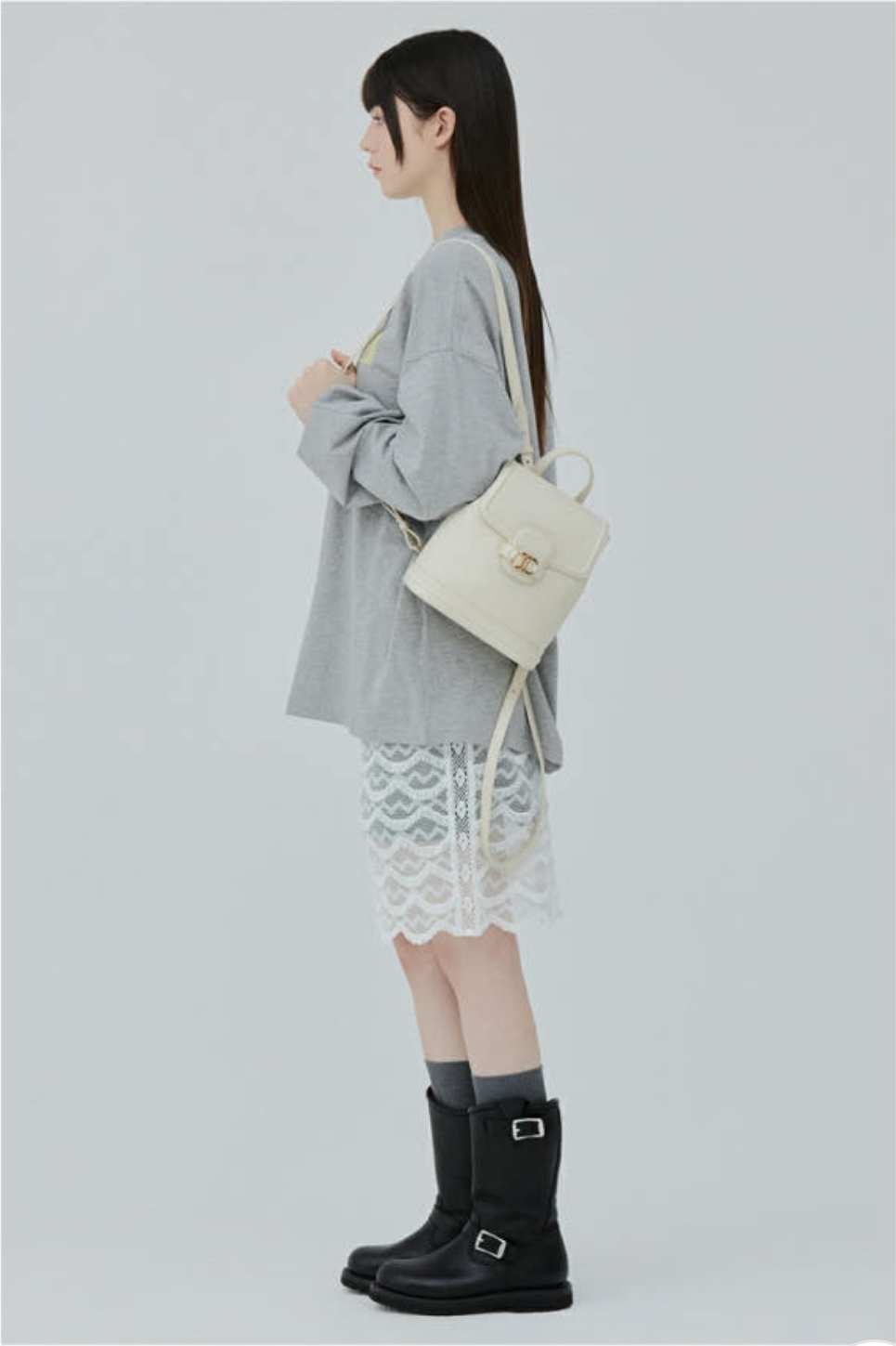 J.estina 白色皮革背包