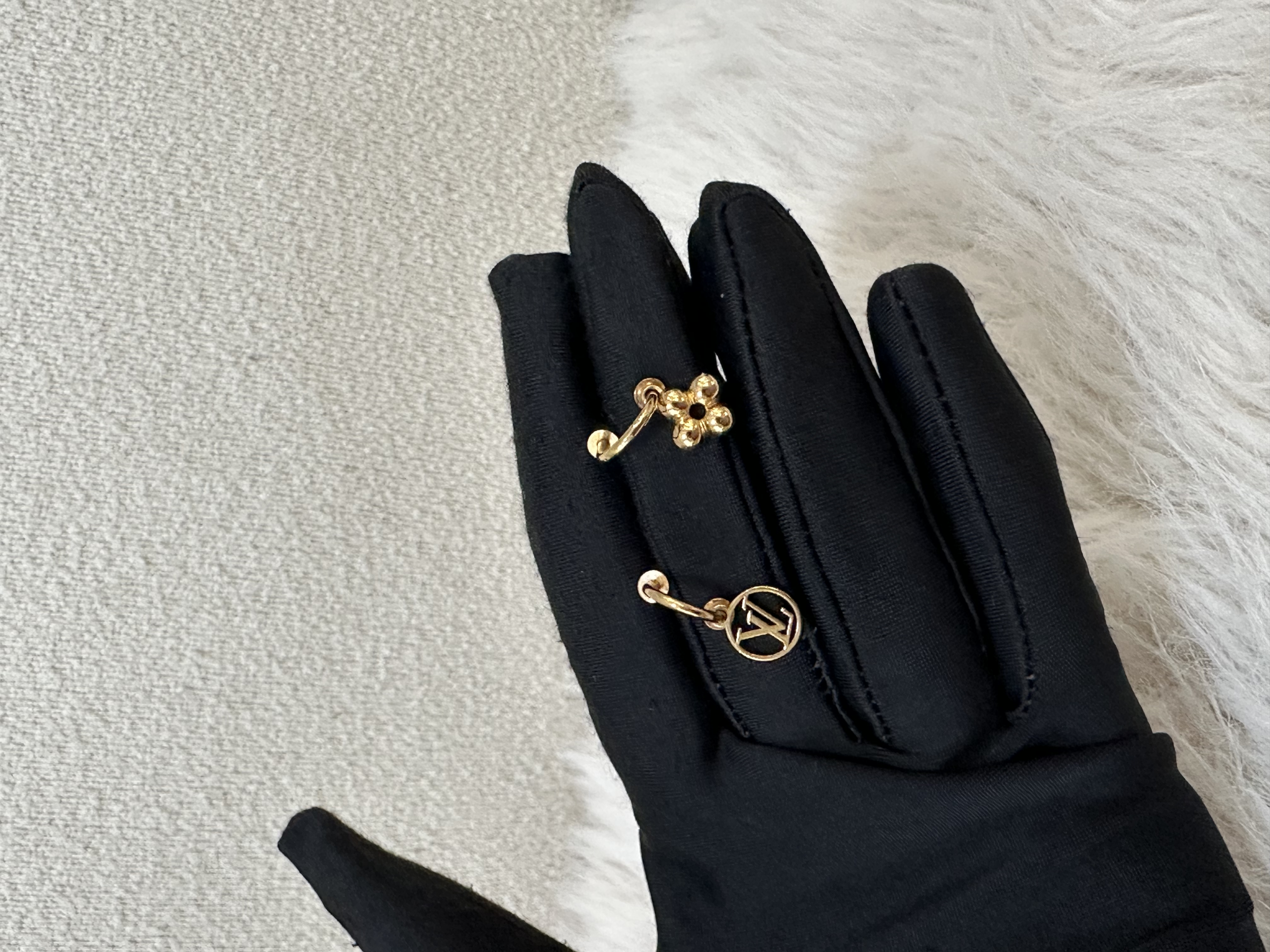 Pre-owned LV Earring / 26NY18