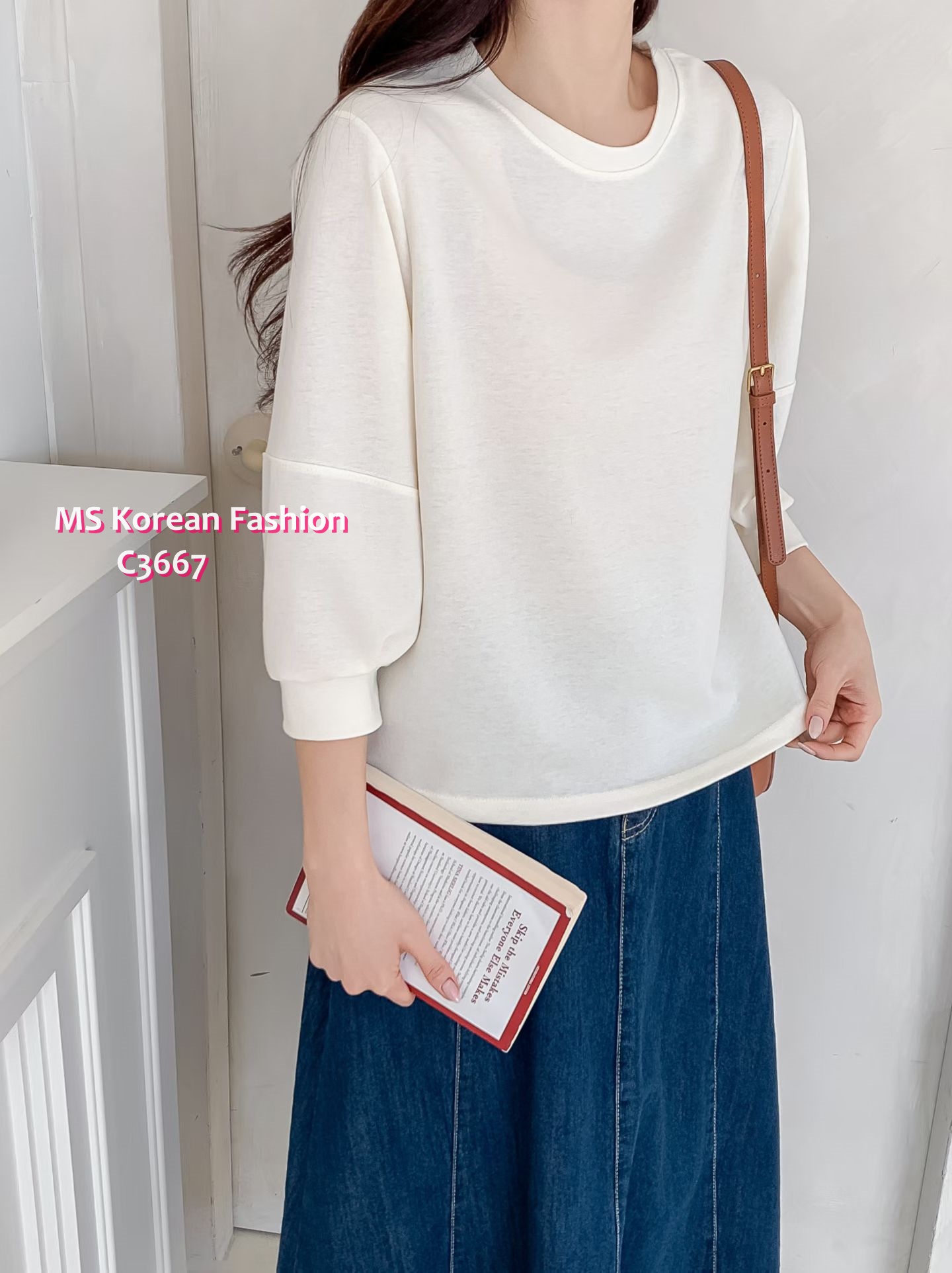 C3667 韓國🇰🇷淨色泡泡袖top