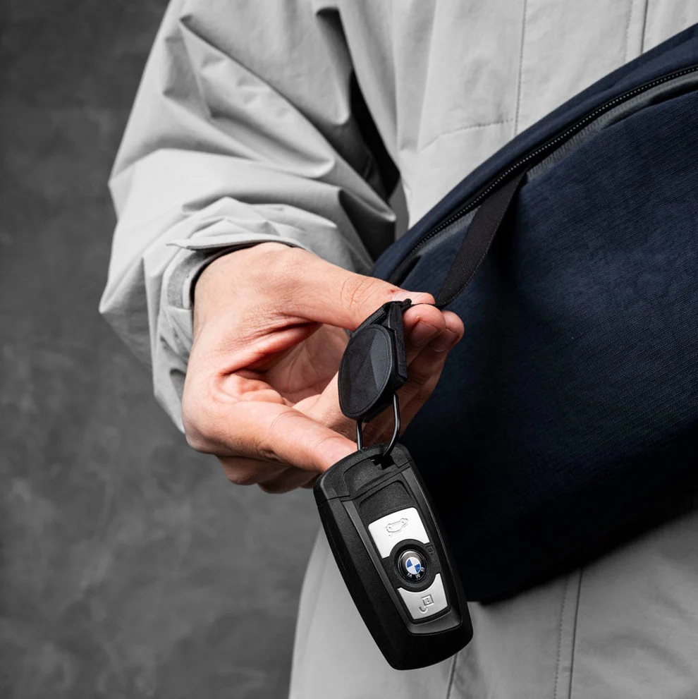 Alpaka Flight Sling 2L V2輕量旅行側肩包-Axoflux 400D(需預訂)