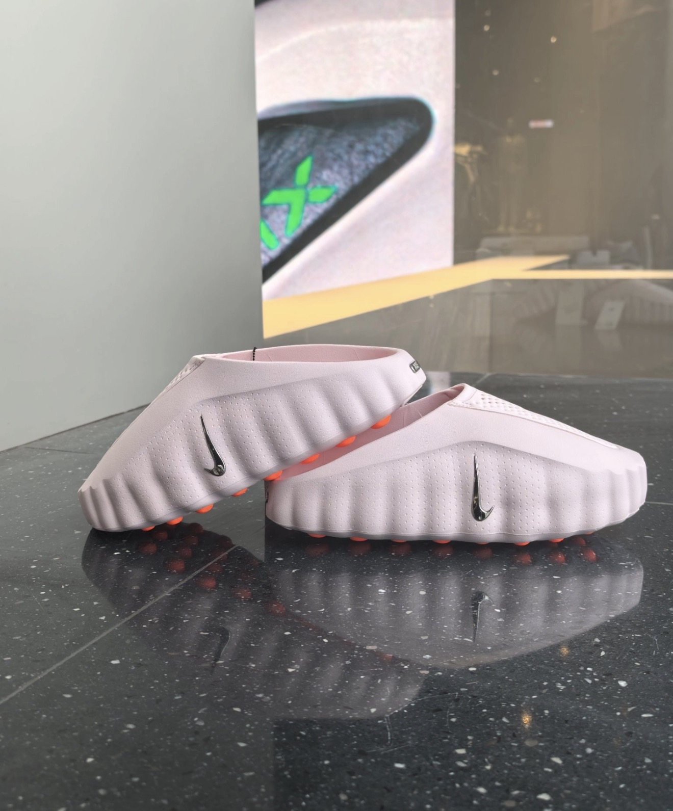 HQ4309-610 Nike Mind 001 Slide Pearl Pink HQ4309-610