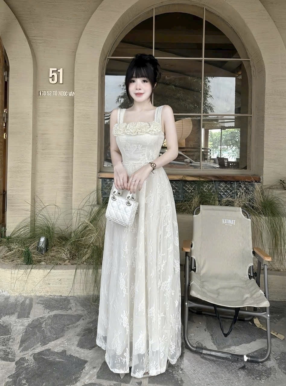 優雅花卉蕾絲長裙