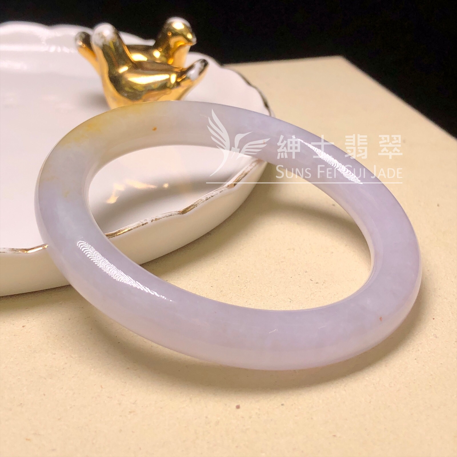 YM00207 木那姐堆帶翡色圓鐲52.7mm 
