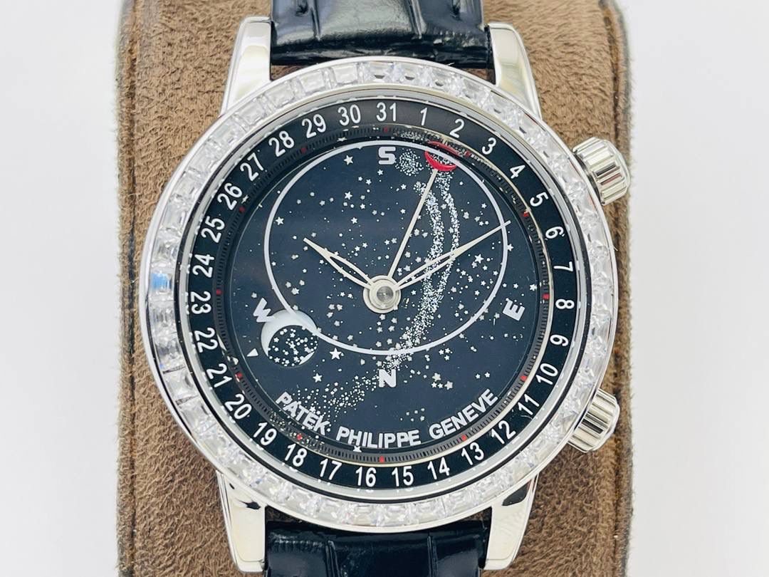 V4升级版 市场最高版本 功能跟正品一样 百达.翡丽星空升级终极版！升级细节： 1⃣️做到了跟正品满天星自动转的功能！ 2⃣️升级日历的排法和正品一样的顺序！ 3⃣️直径42毫米，厚度11毫米！ 4⃣️最大亮点：百达.翡丽星空里的月亮会根据天空上的月亮变化而变化！根据天空上的月圆月缺搬（初一月弯弯初十五月圆）到手表上了！