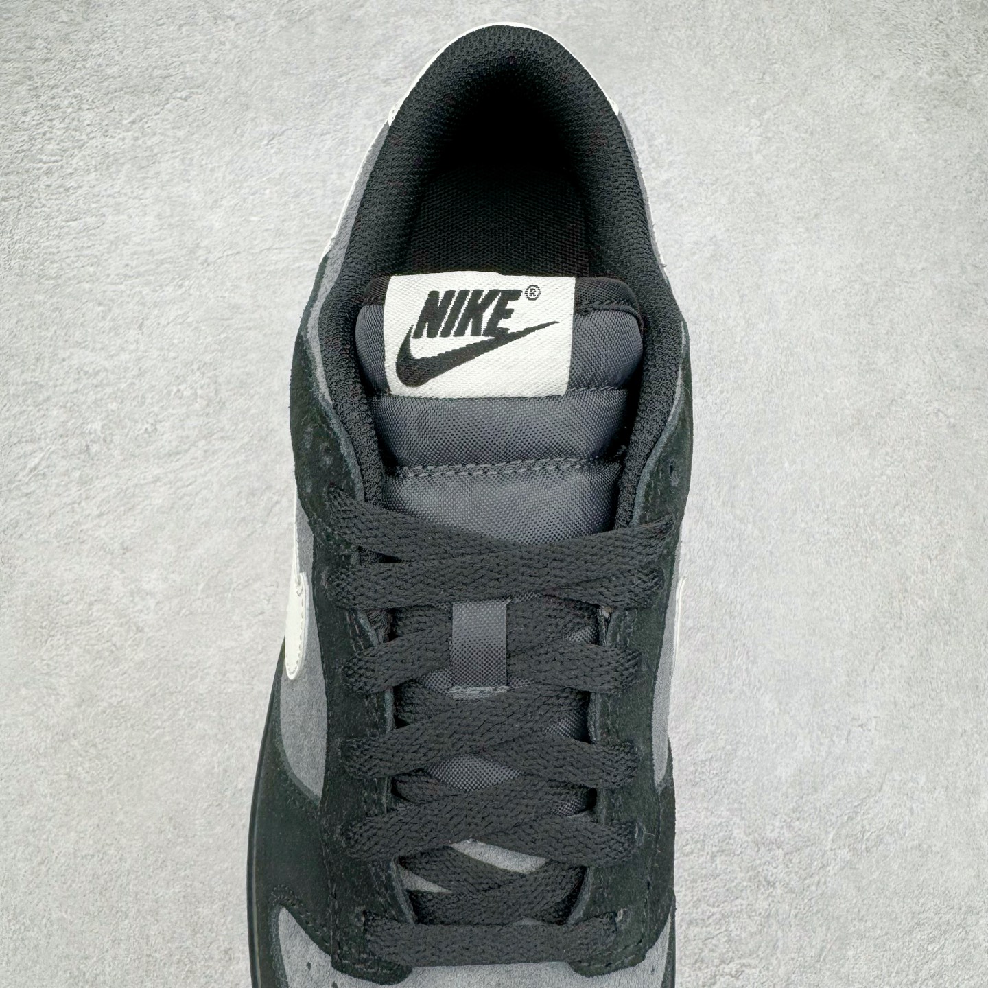 Nike Dunk Low SE HQ1931-001