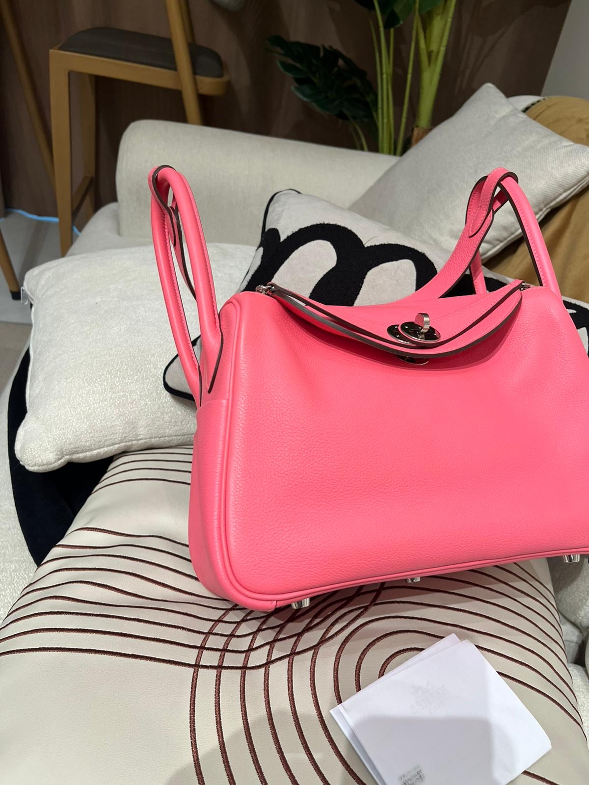 HERMES LINDY 26,8W 杜鵑粉STAMP A 100%Authentict,98%new ✅收據副本 ✅dust bag ✅BOX 