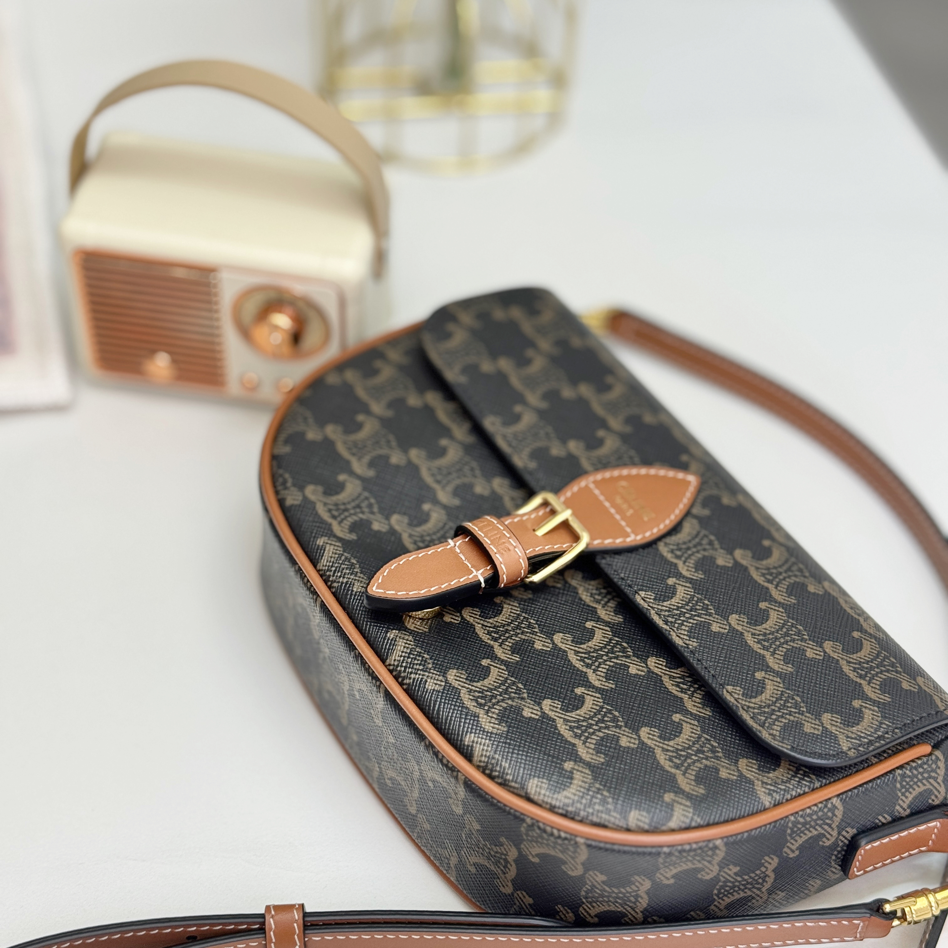 90%New Celine Folco 2用手袋 Canvas