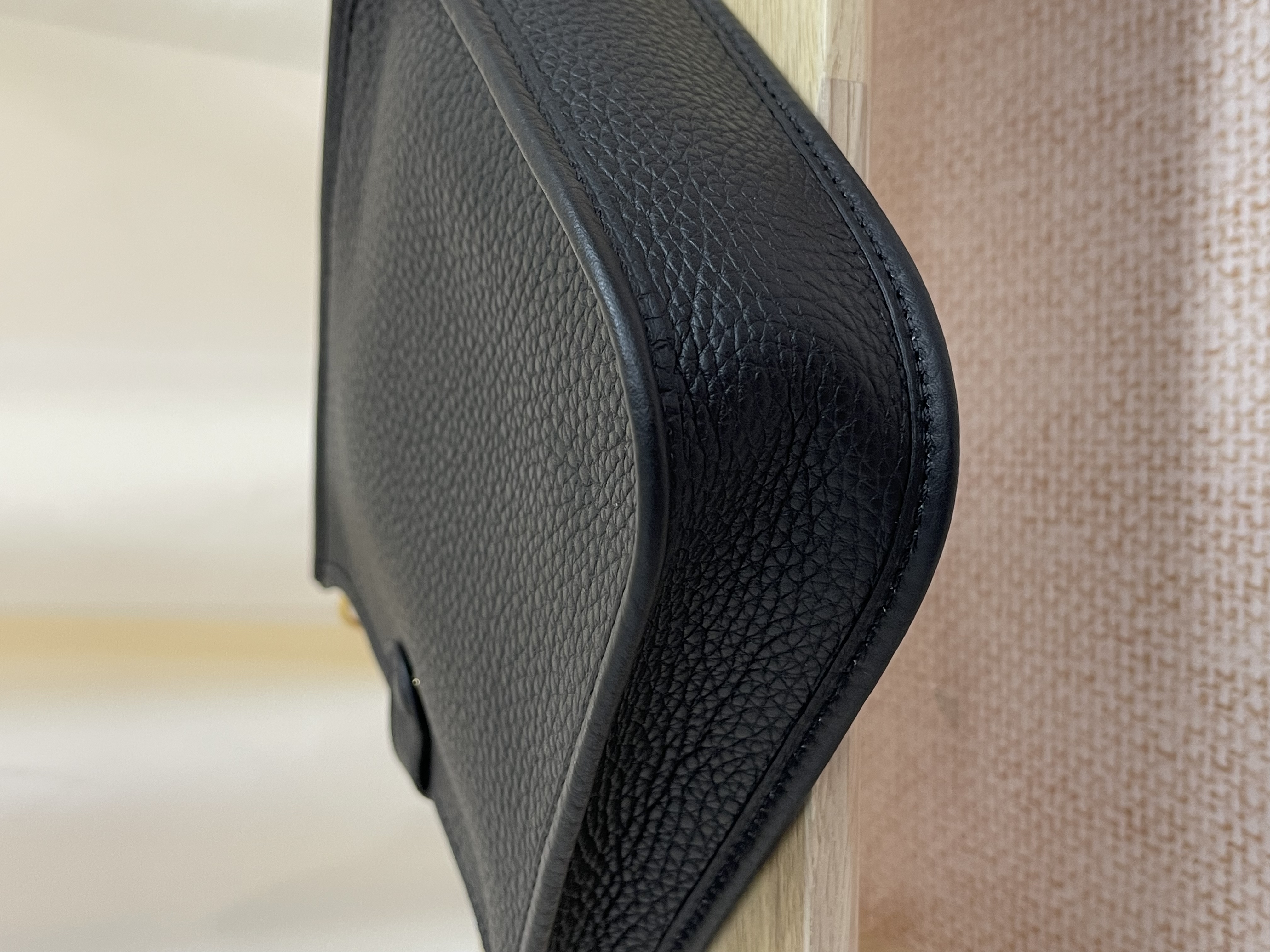 Pre-Owned HERMES MiniE / Stamp W / Product Code: 26022503