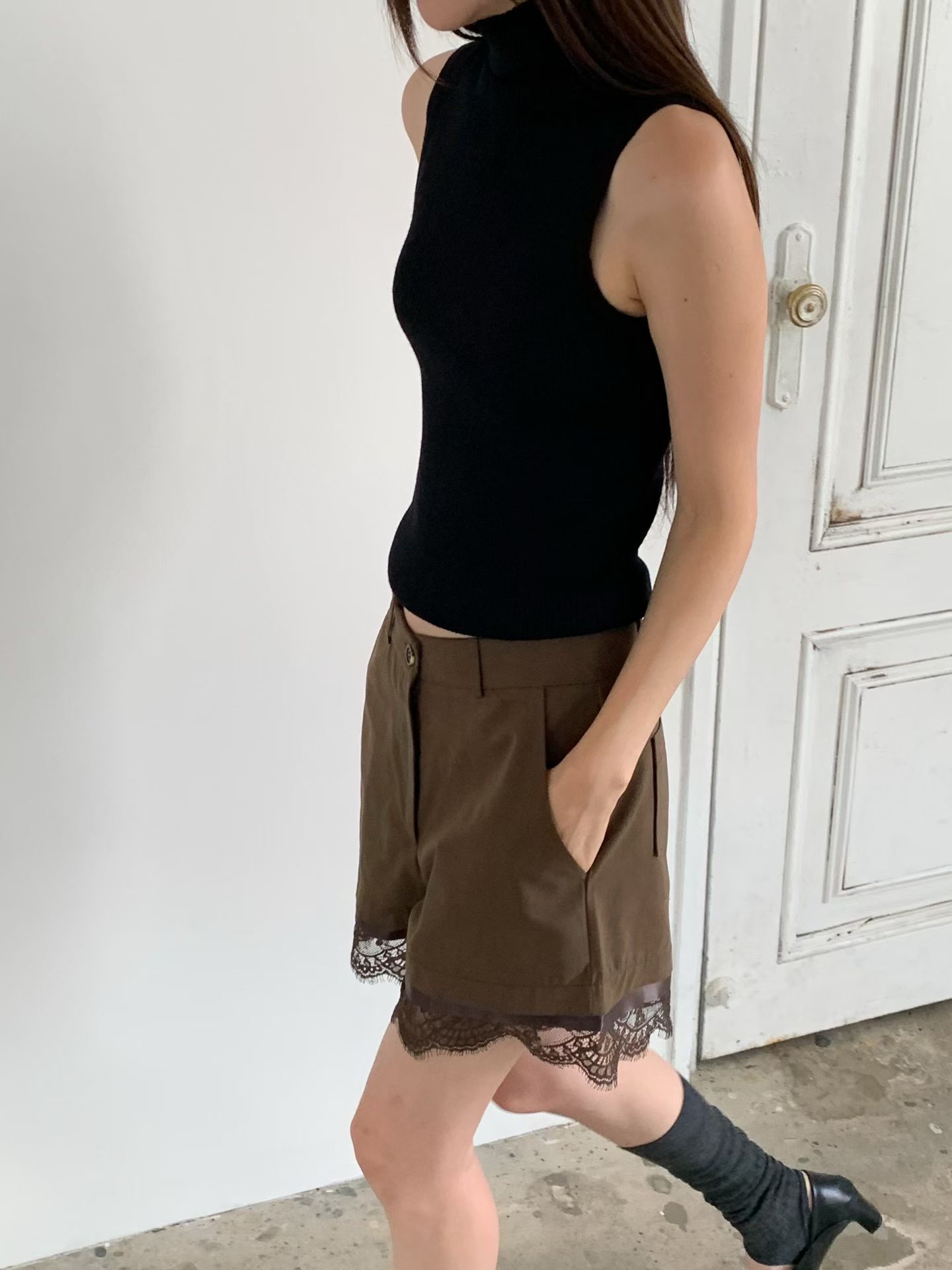 (2026FW) VIVEL - SHORTS