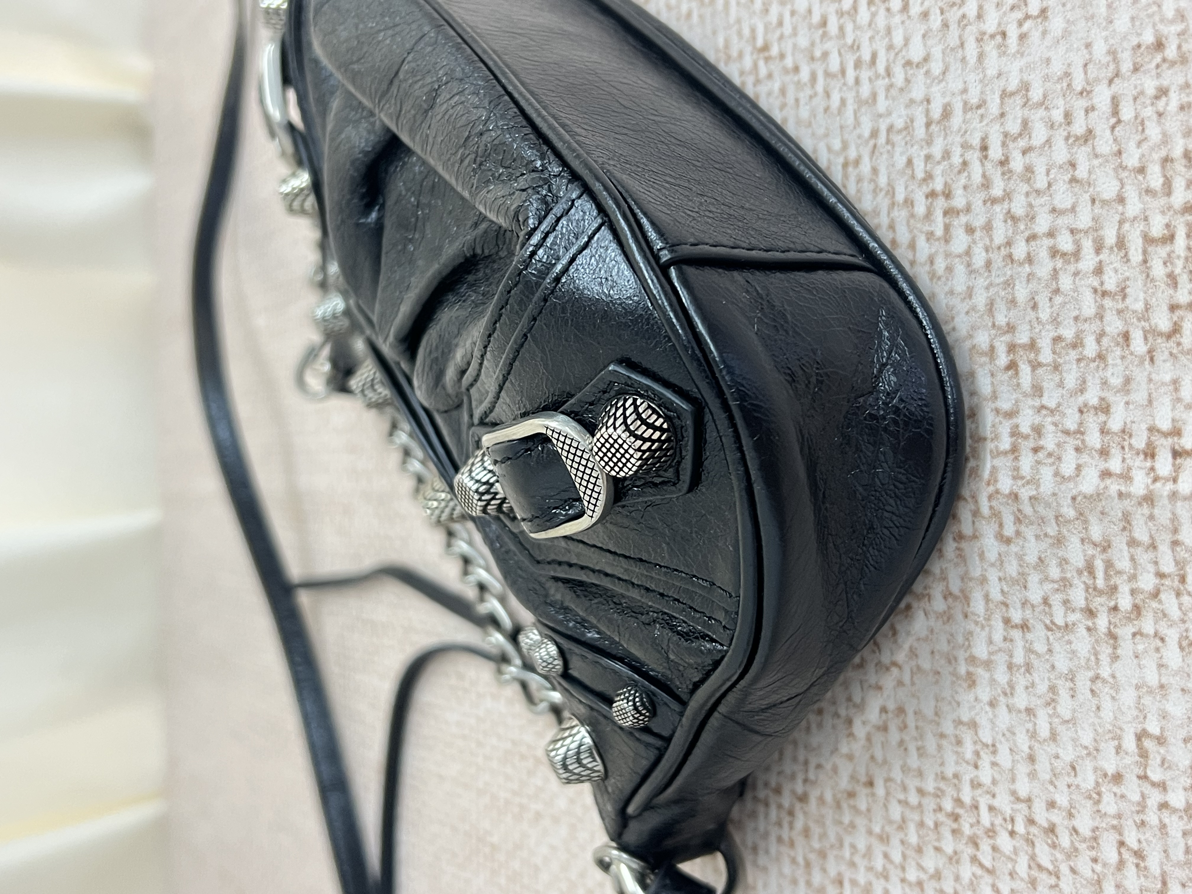 Pre-owned Balenciaga Le Cagole Mini / Product Code: 26052001