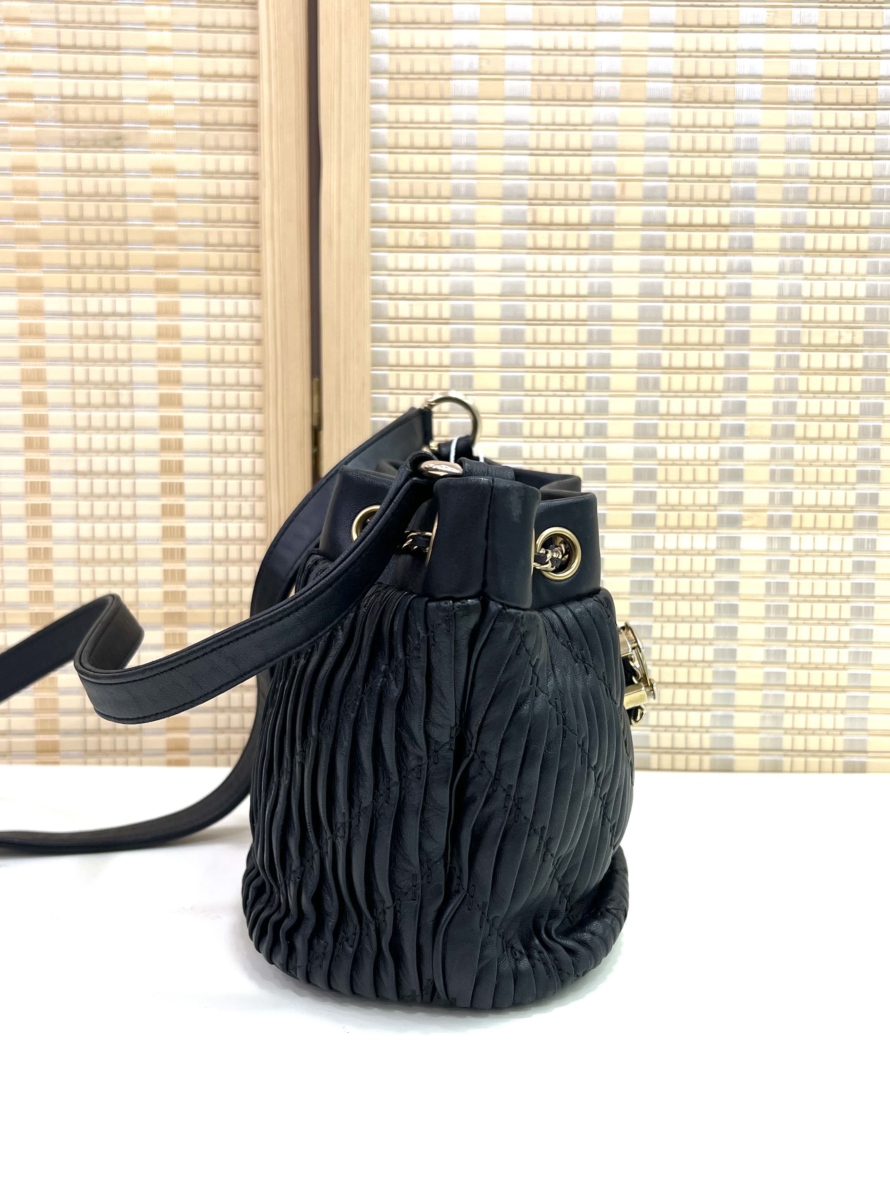 直播貨品 |  [1個-$100 2個-$300］GG76