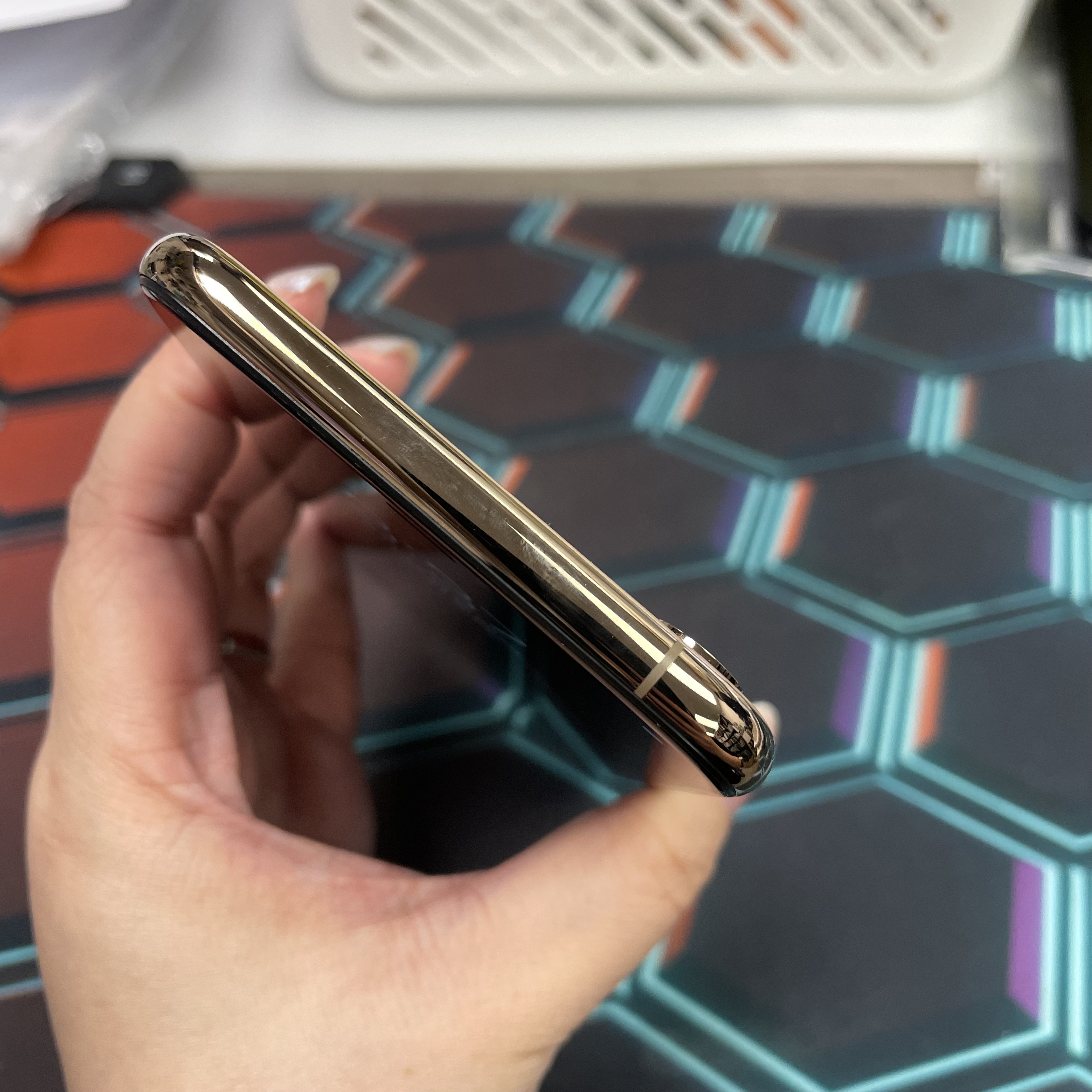 *7685 XS Max 勁靚機 256GB 電87 金色 gold 