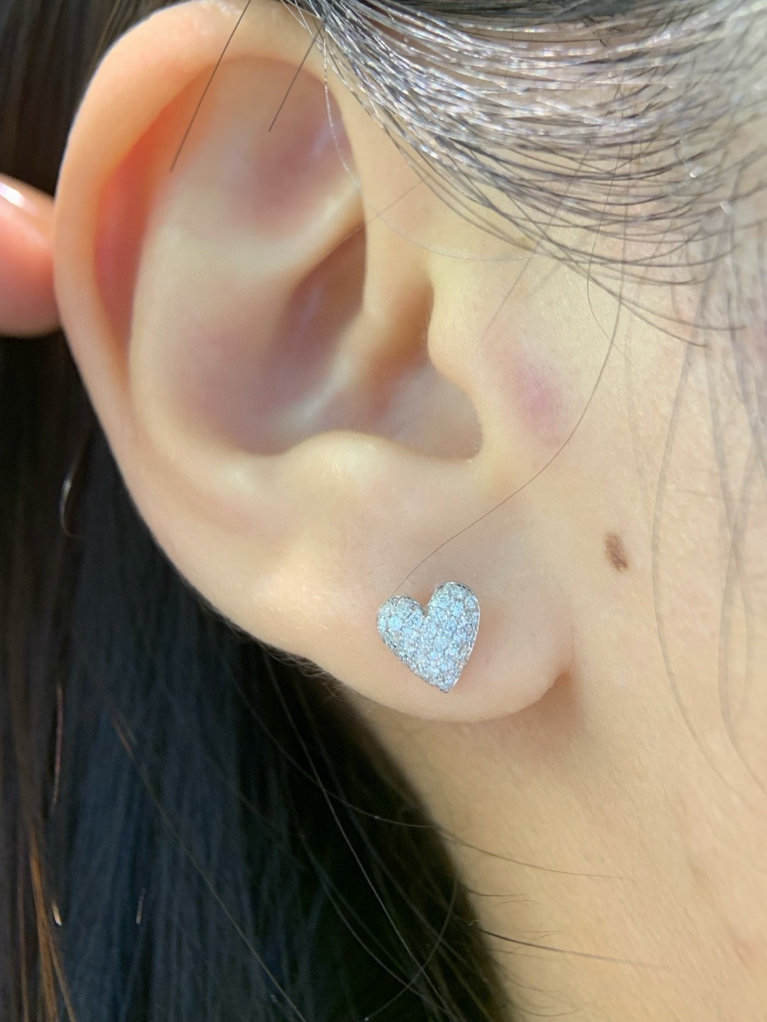18K Diamond Earrings 