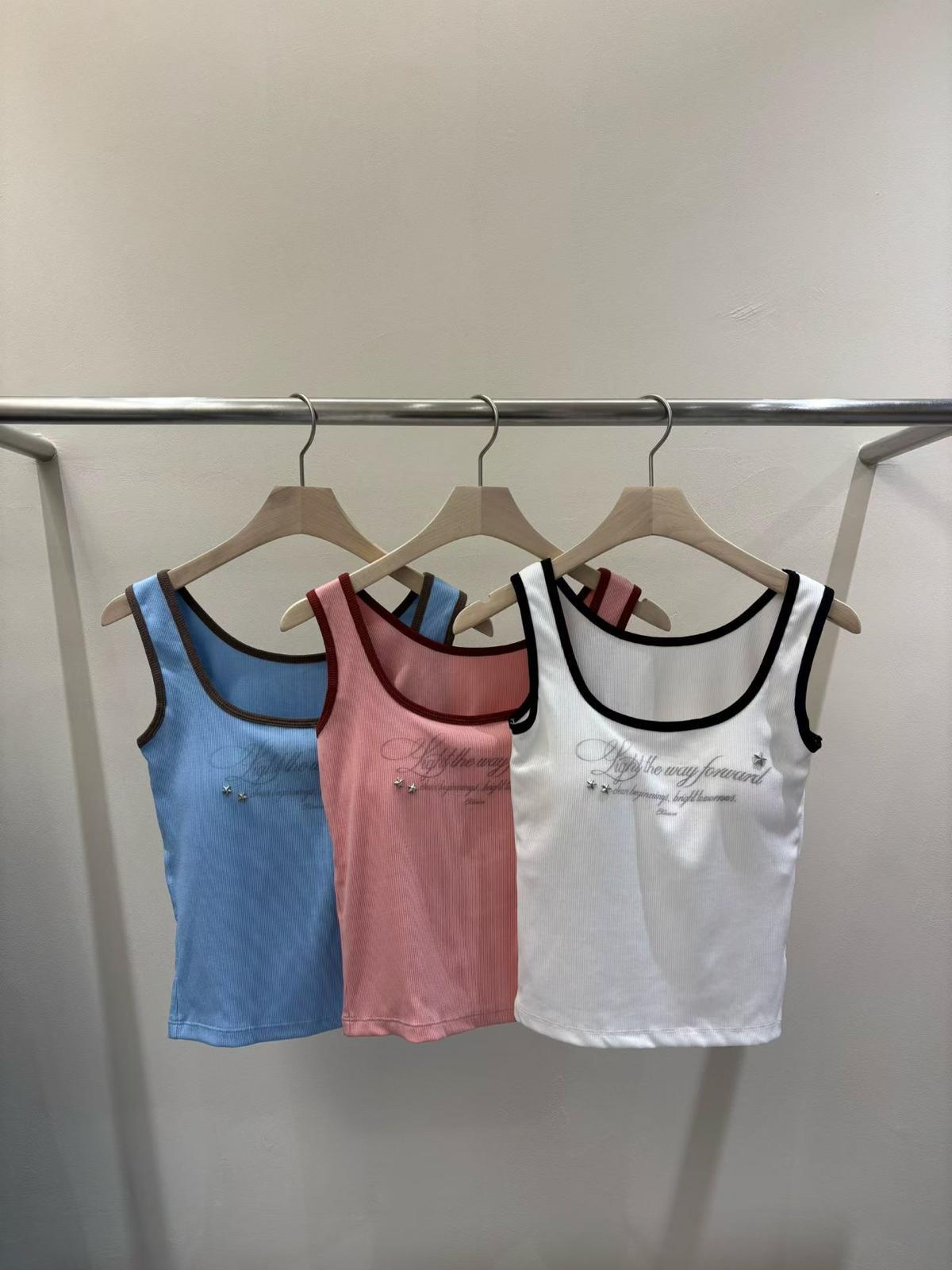 E16 拼色方領釘釘Bra top