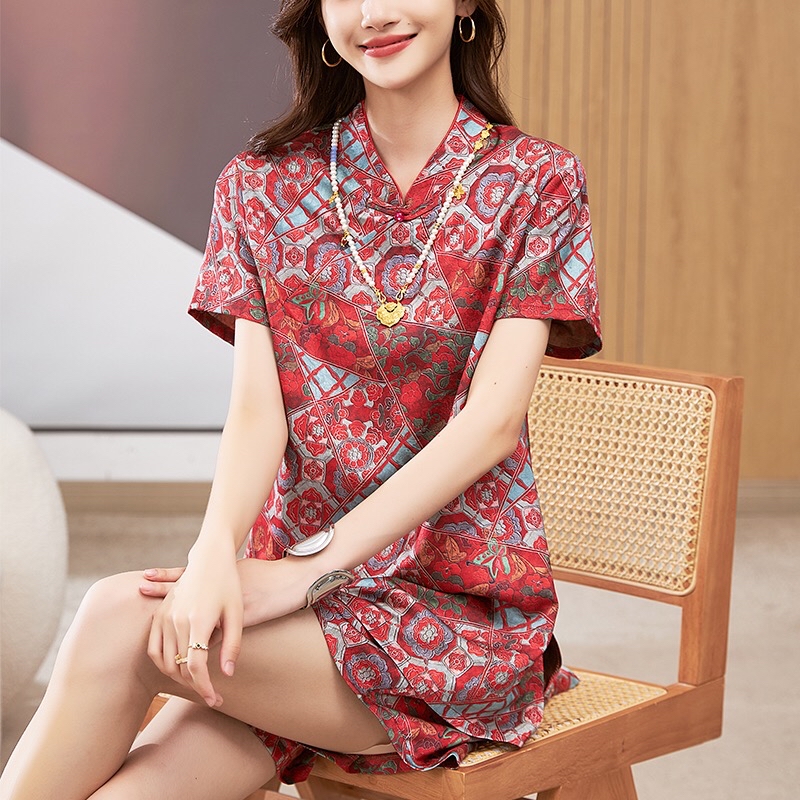 B49(8190) 新中式气质复古国风艺术花纹上衣与短裤红黄套装