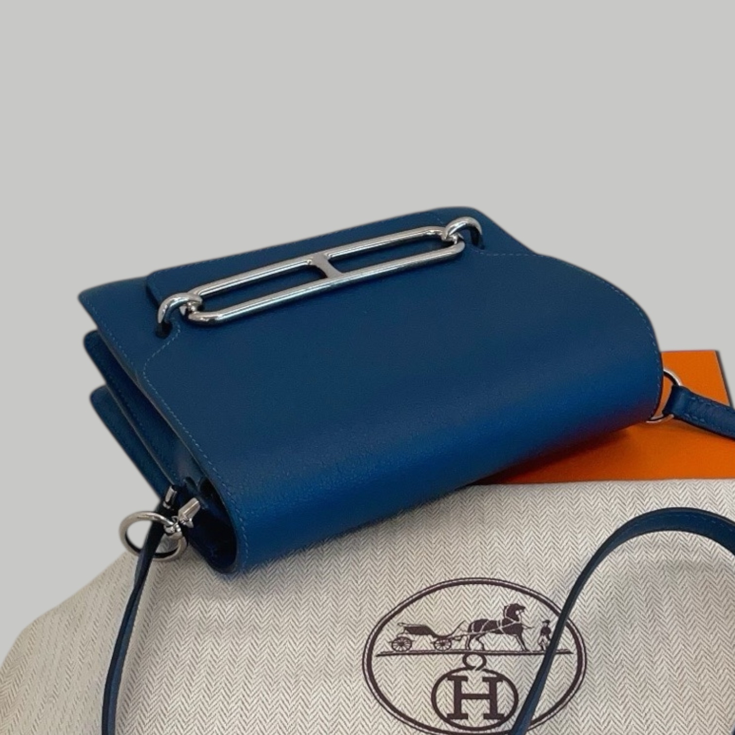 Hermes Roulis19 銀扣