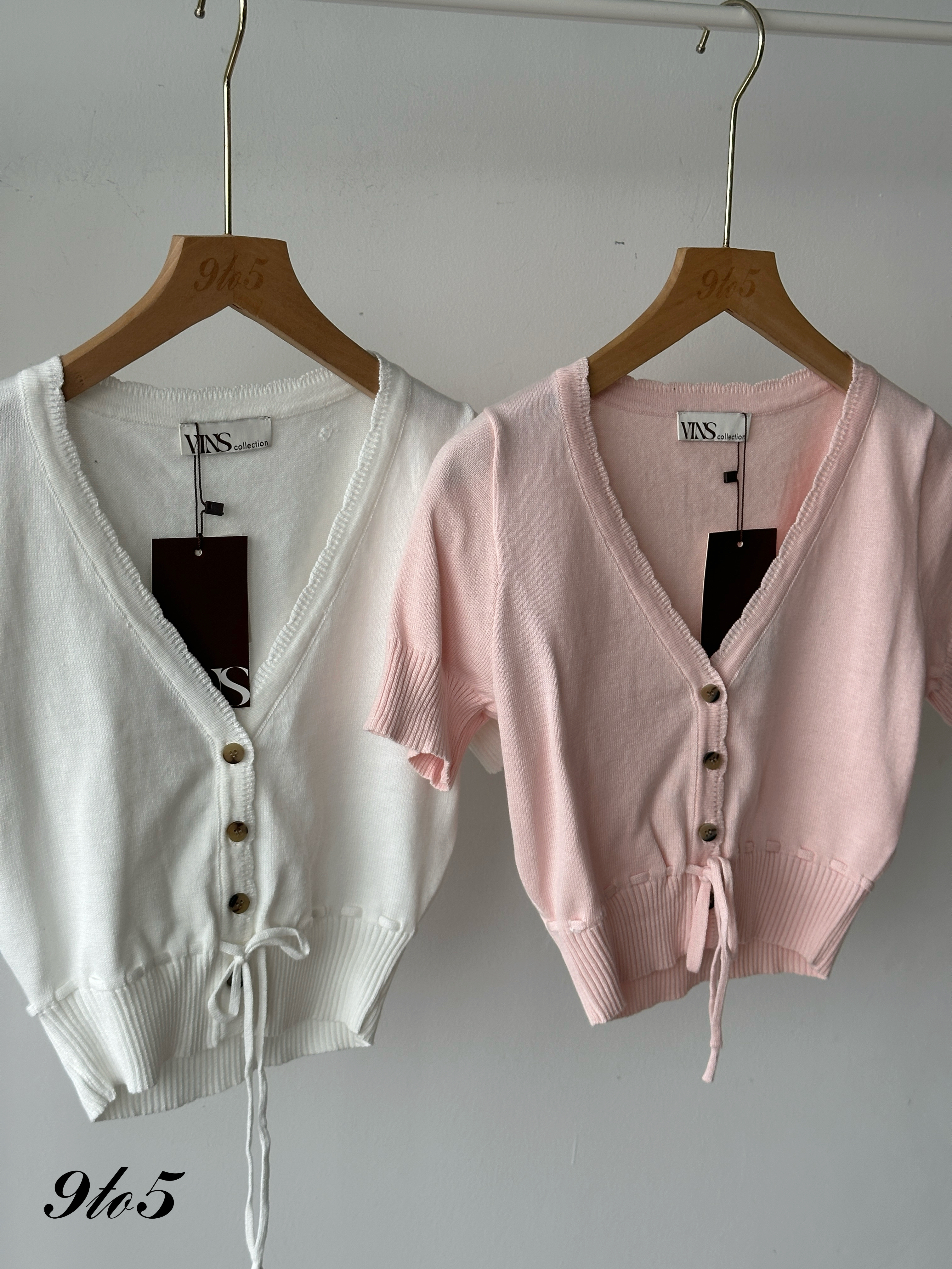 T4292 V Neck Knit Crop Top - 5 Colors 