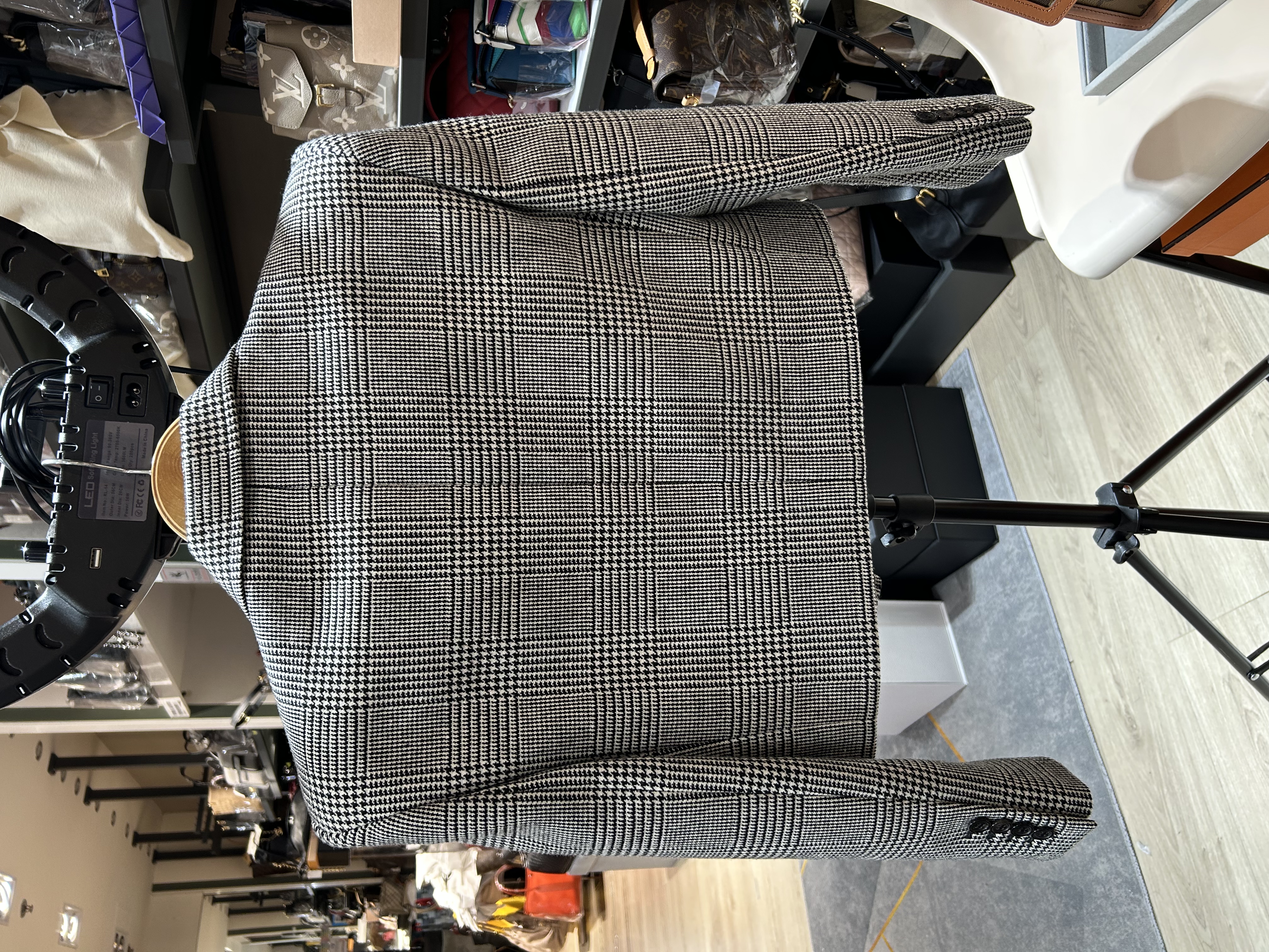 YSL 短身西裝褸 100%Authentic, 98%new 