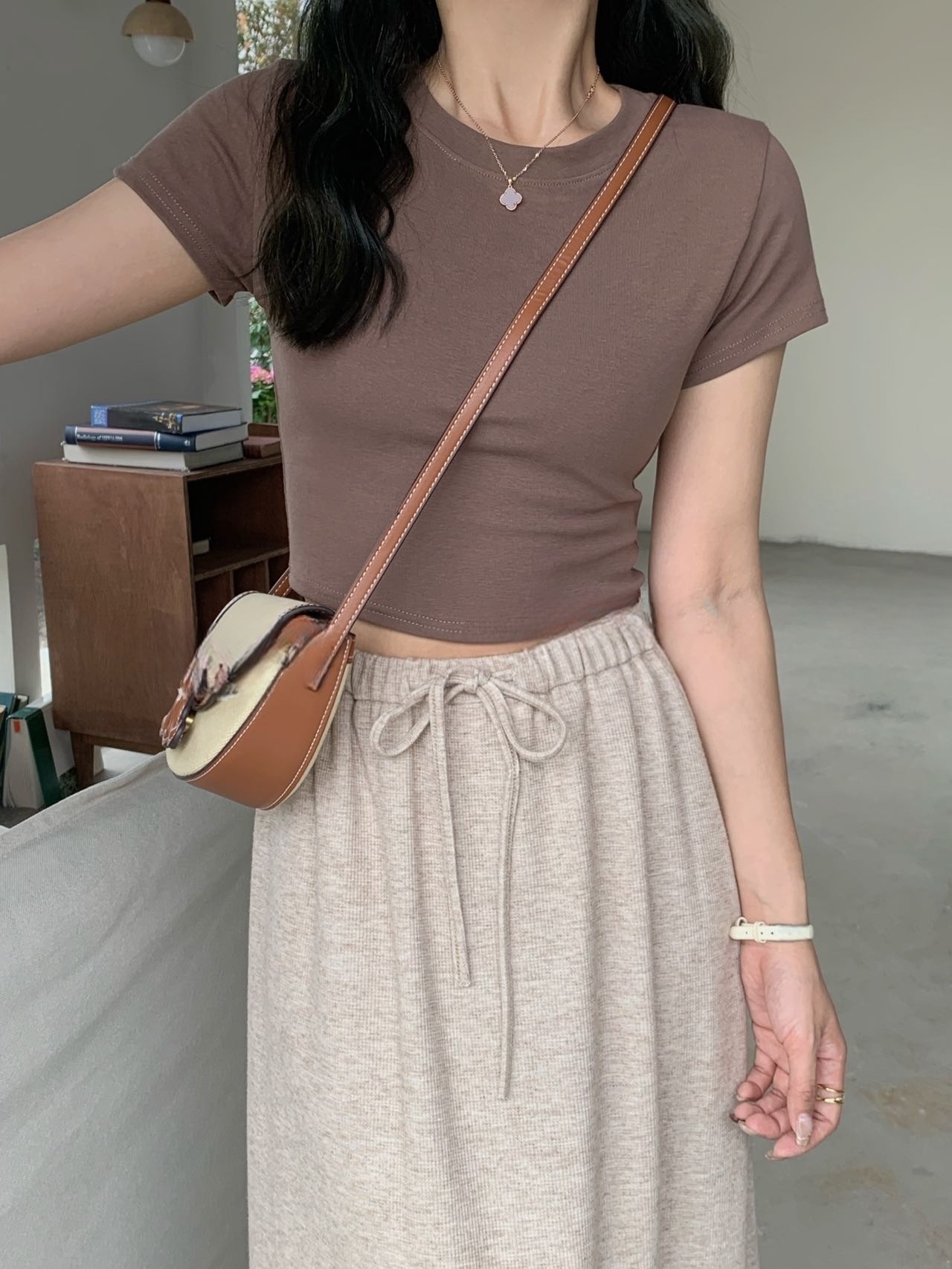 【跑量福利价】Jelly Buny Daily Plain Padded Crop Tee (Removable) 自带胸垫果冻纯色短款Tee(胸垫可拆卸) 【 8 Colours 】