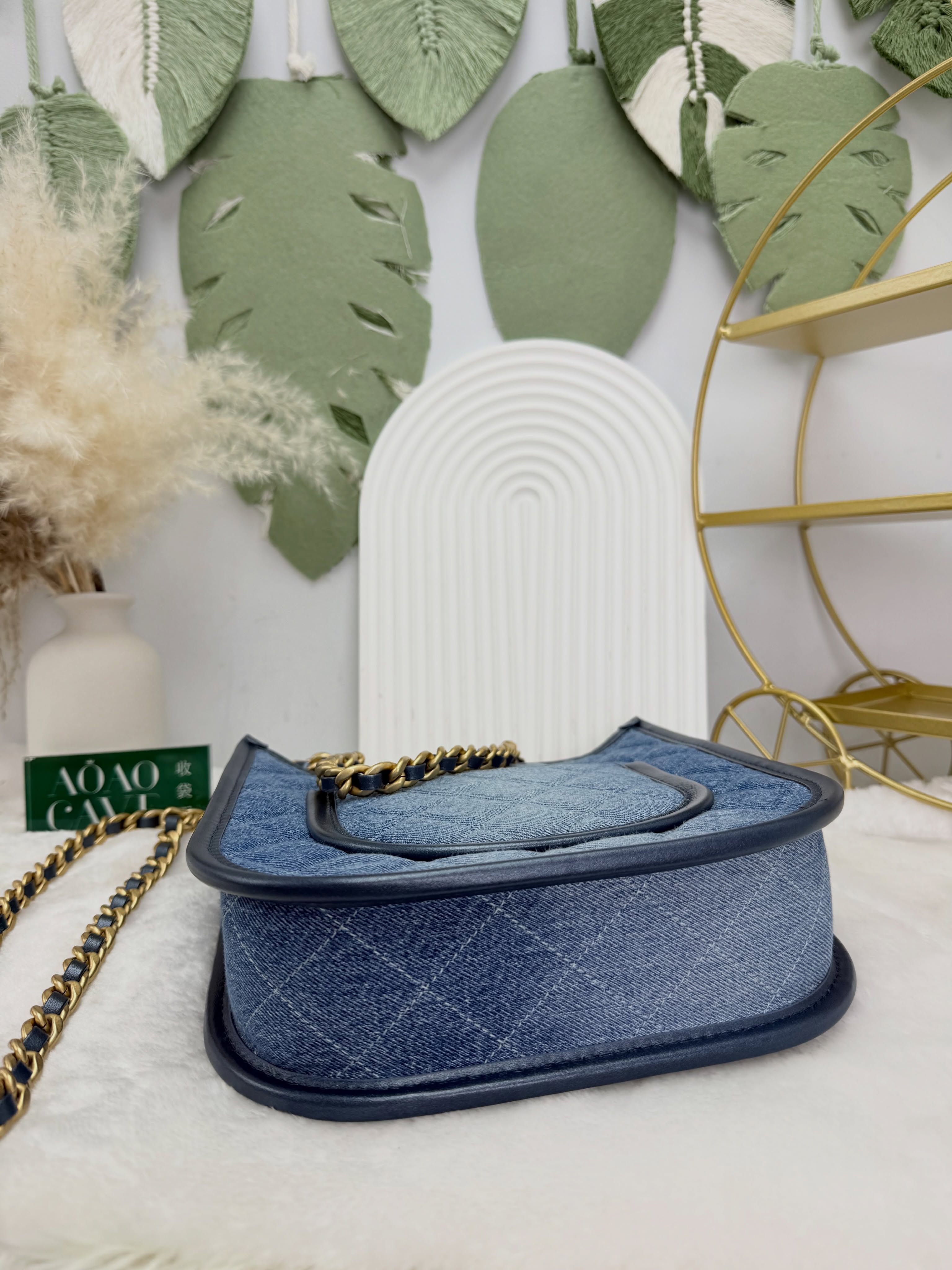 Chanel👜 PRE OWNED 🛍️24S牛仔漸變 Hobo 晶片款 一長一短雙肩帶 全套💙