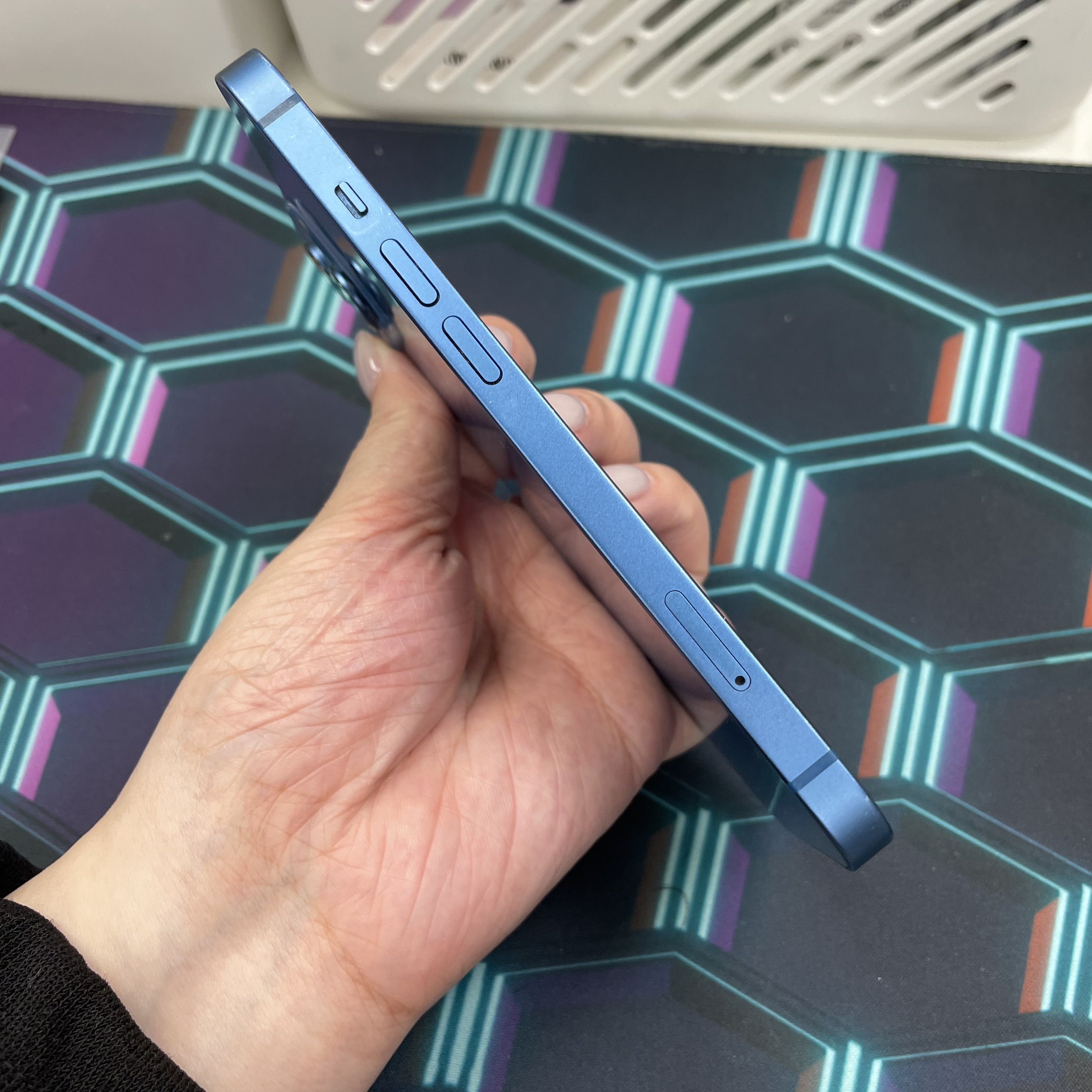 *6497 13 超靚機 256GB 電83 藍色 blue