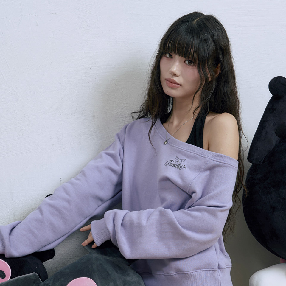 Venhit x Kuromi Off-shoulder Wing Sweatshirt (Purple)