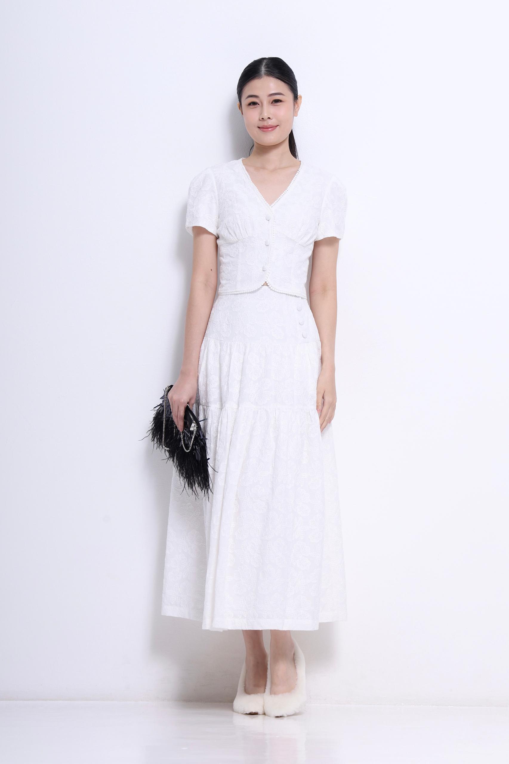 CB2716 White Embroidered Skirt Set