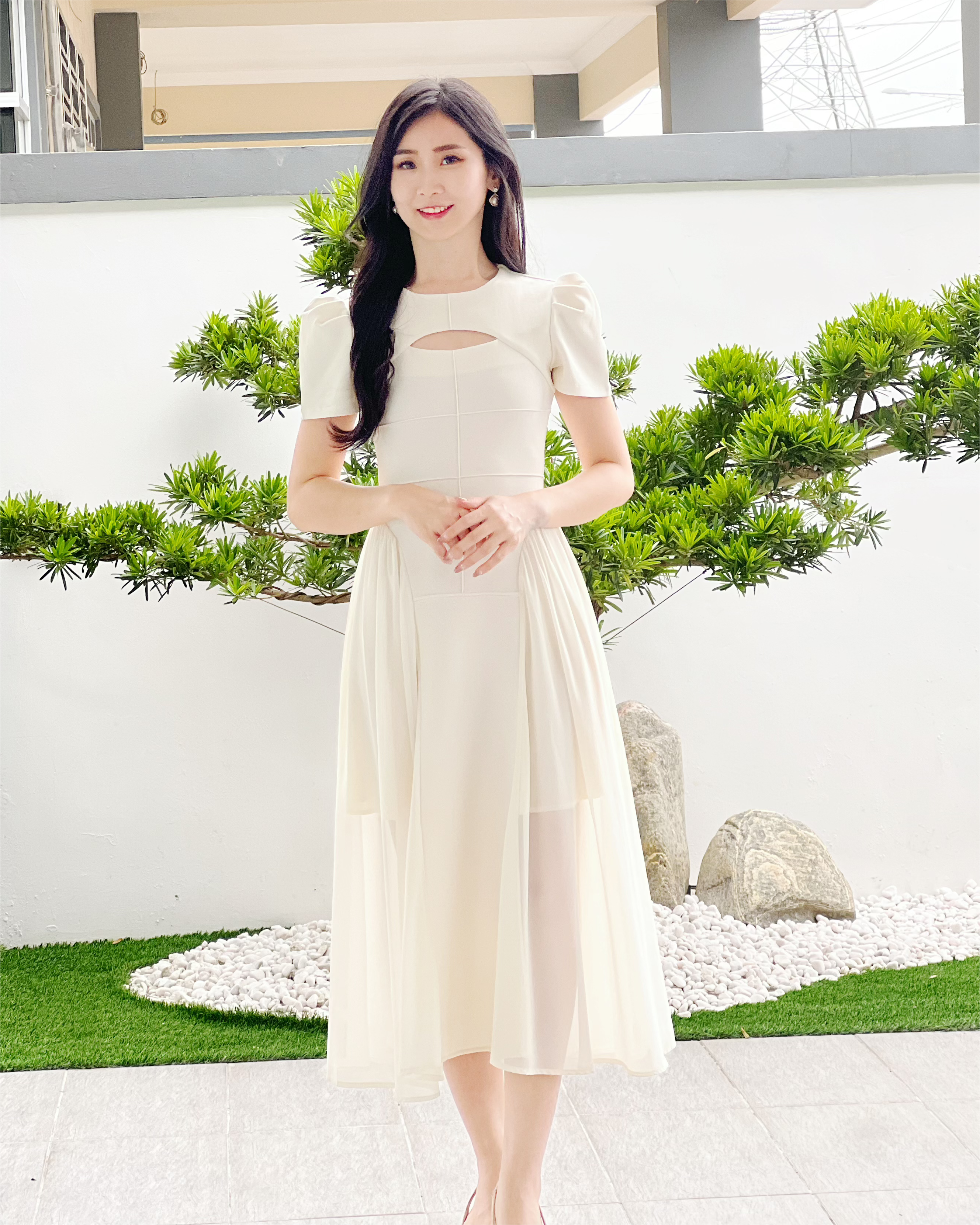 5052 Midnight Princess Silhouette Midi Dress -White Cream