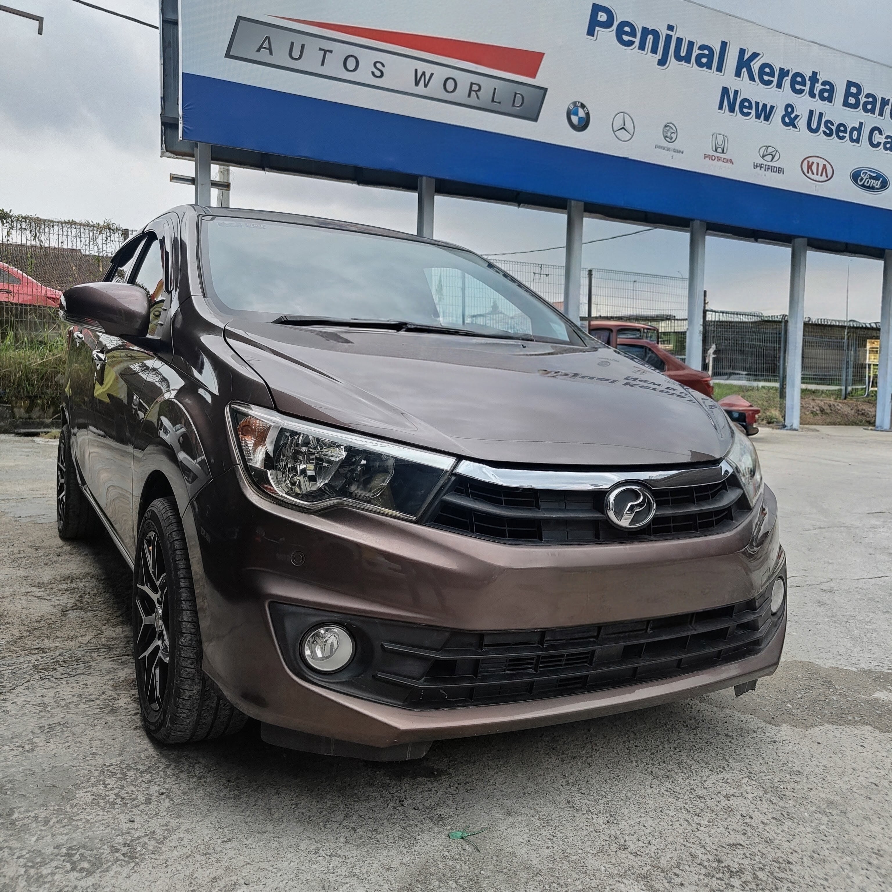 2017 PERODUA BEZZA 1.3 X 