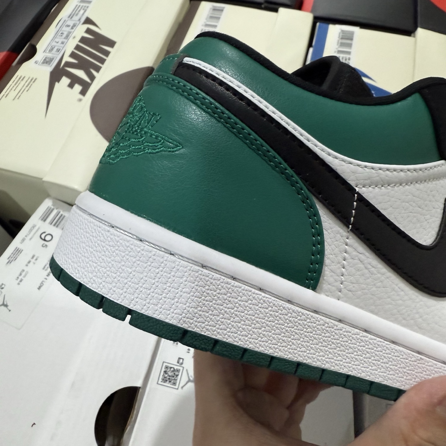 Nike Air Jordan 1 Low 553558-113