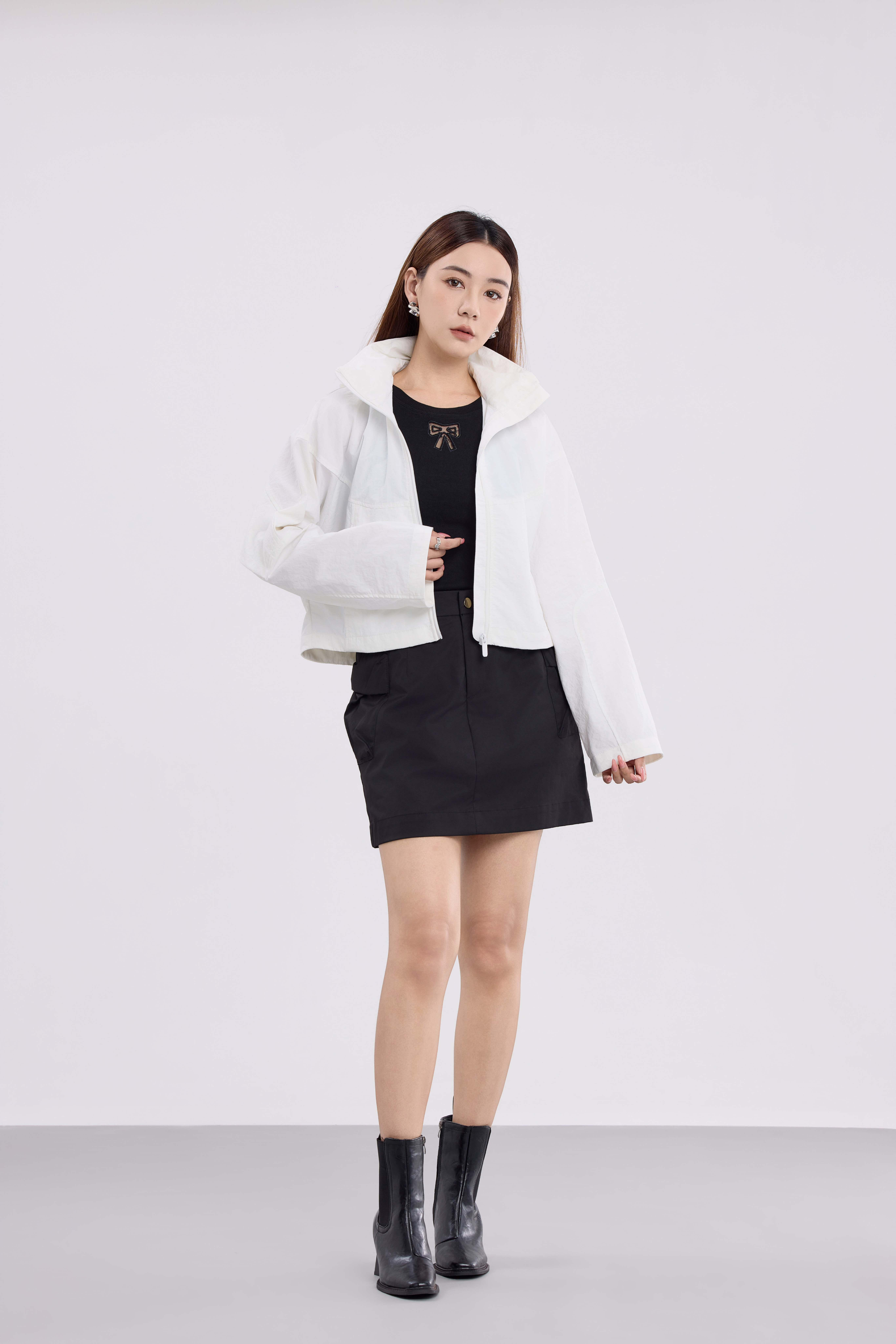 16141355 Avery Cropped Utility Jacket