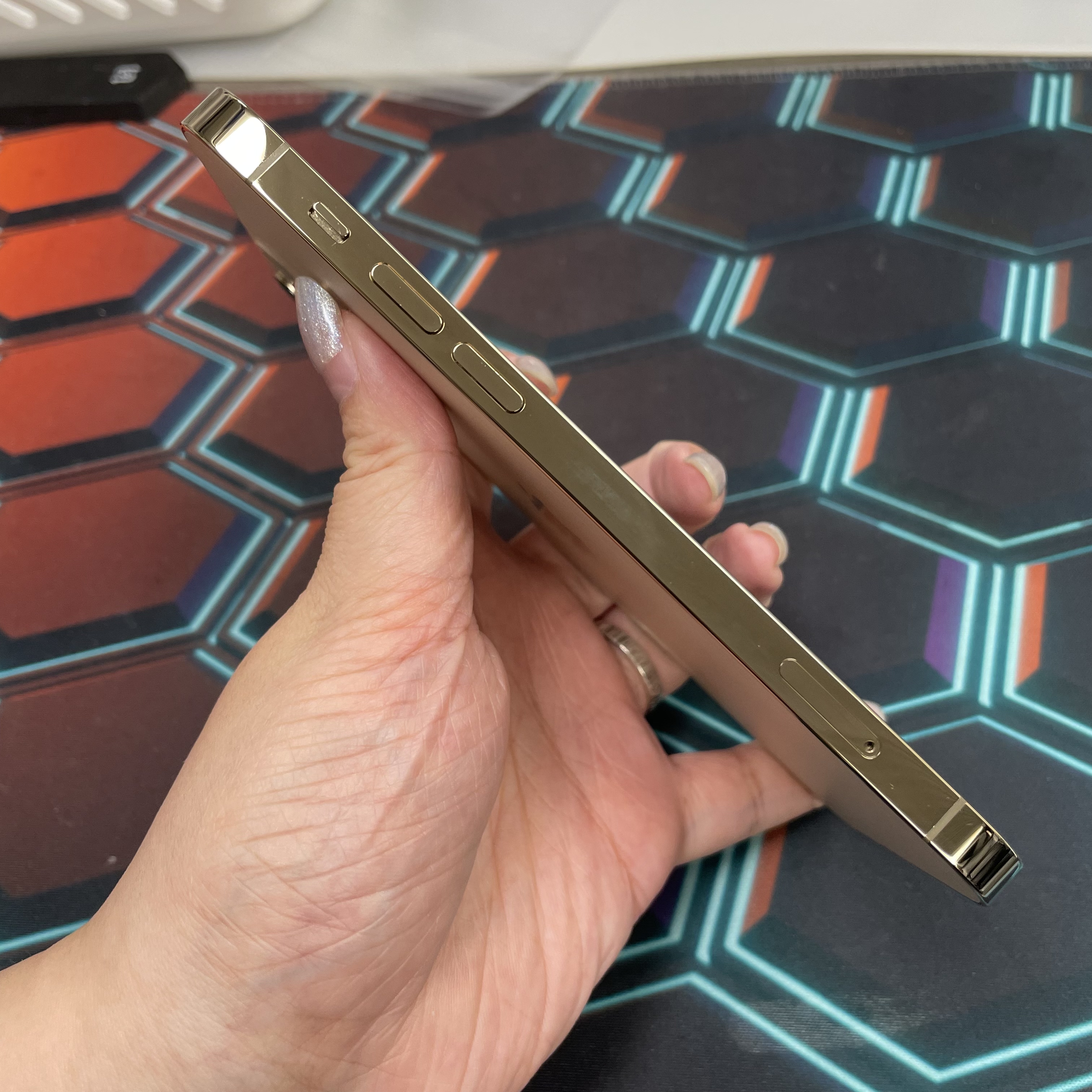 *7310 12 Pro 勁靚機 512GB 電77 金色 gold