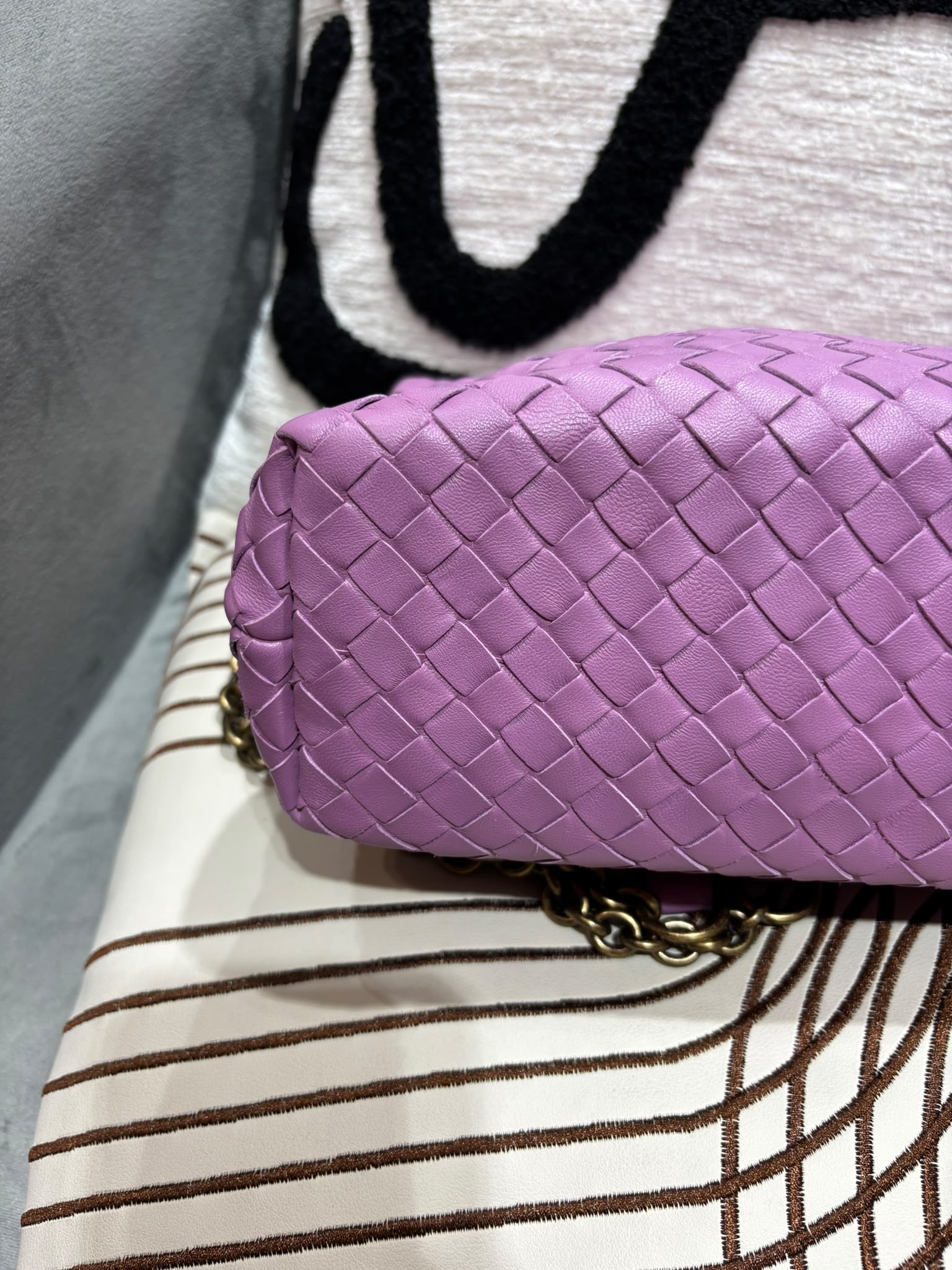 Bottega Veneta BV Pinkish Purple Lambskin Intrecciato Olimpia Shoulder Bag  100%Authentic, 98%New ✅Dust bag