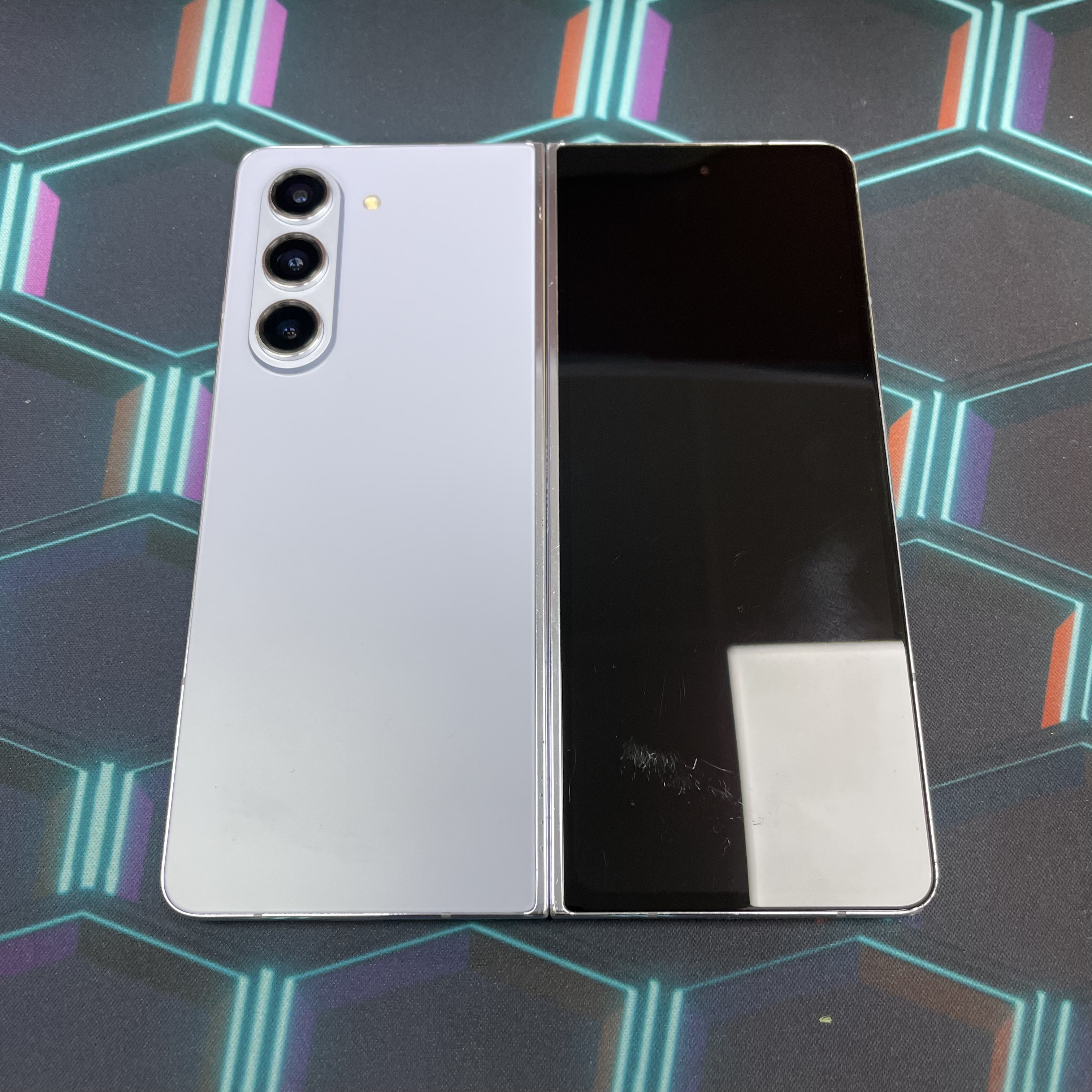 *5810 Galaxy Z Fold 5 靚機 12+512GB 藍色 blue