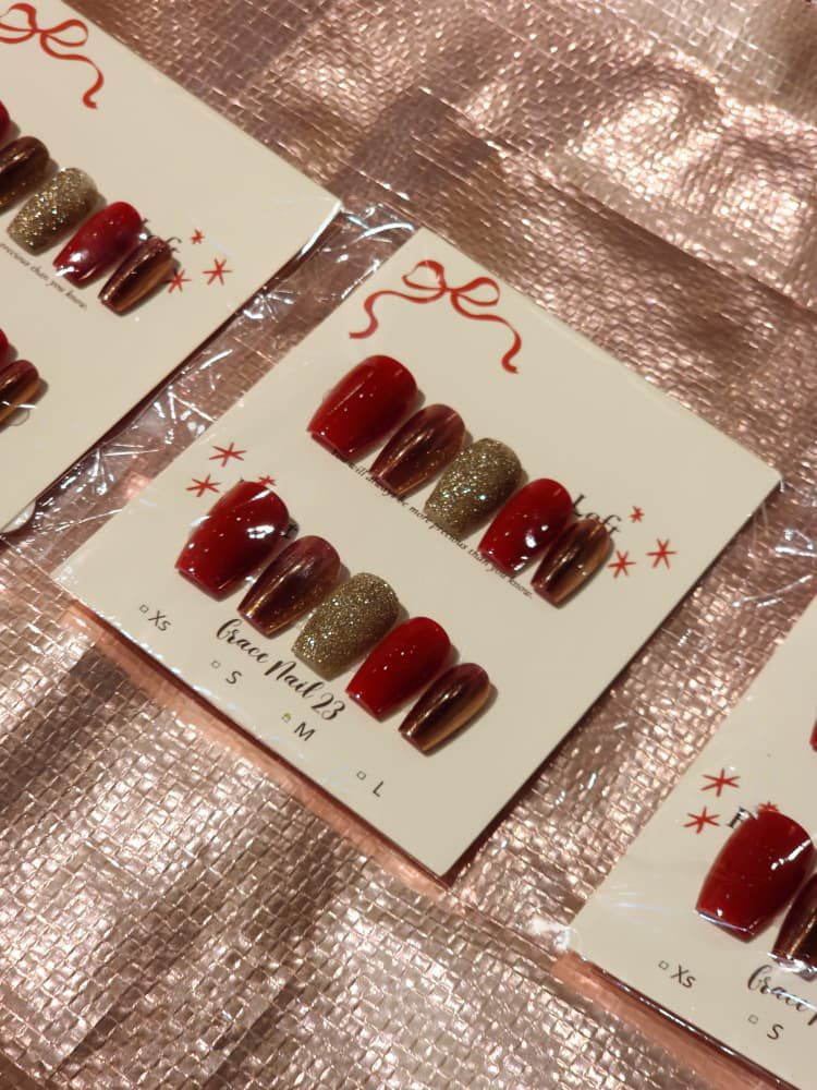 Scarlet Luxe Handcrafted Press-On Nails