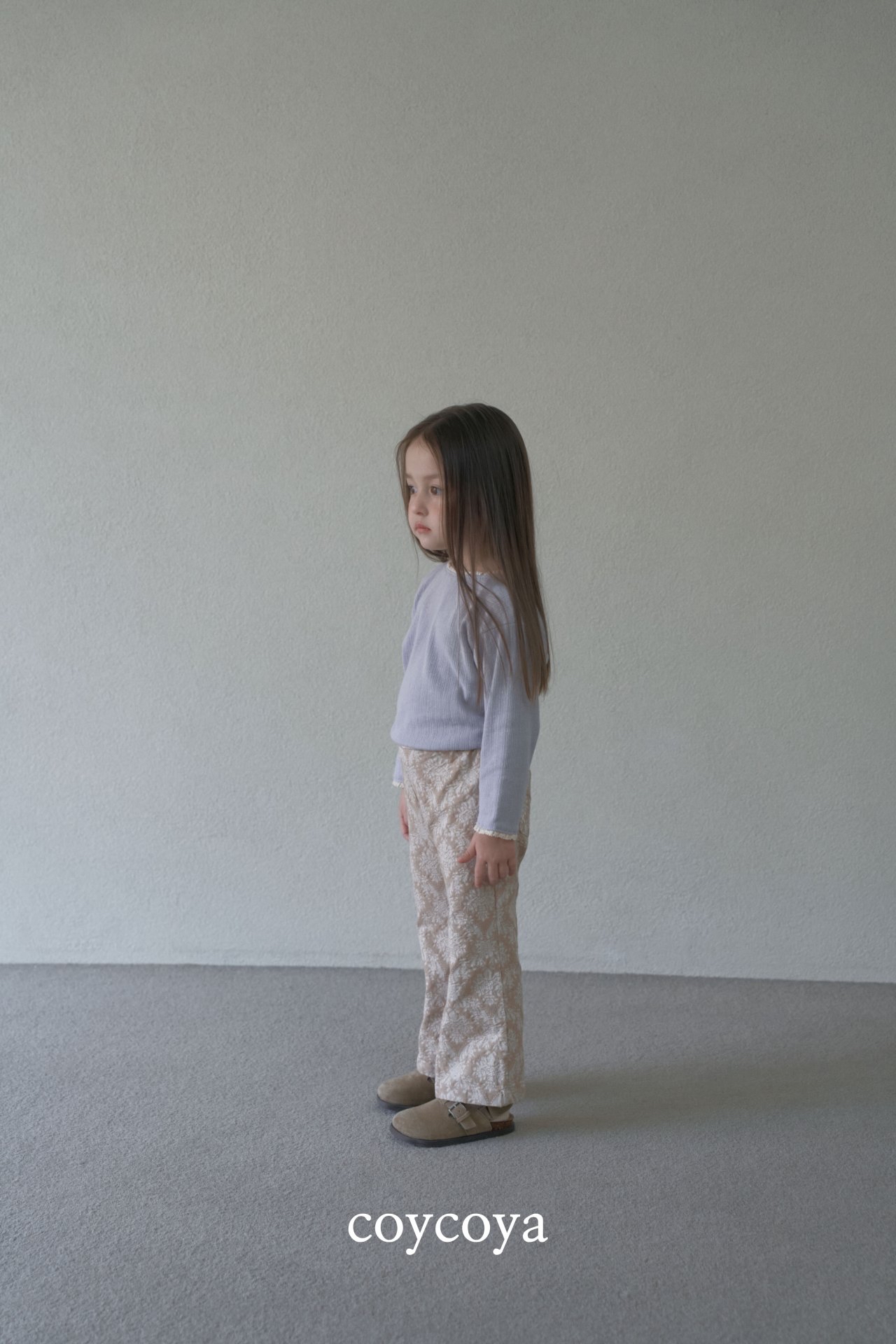 🌸預訂 韓國直送🌸🇰🇷COYCOYA兩色奢華提花半喇叭褲