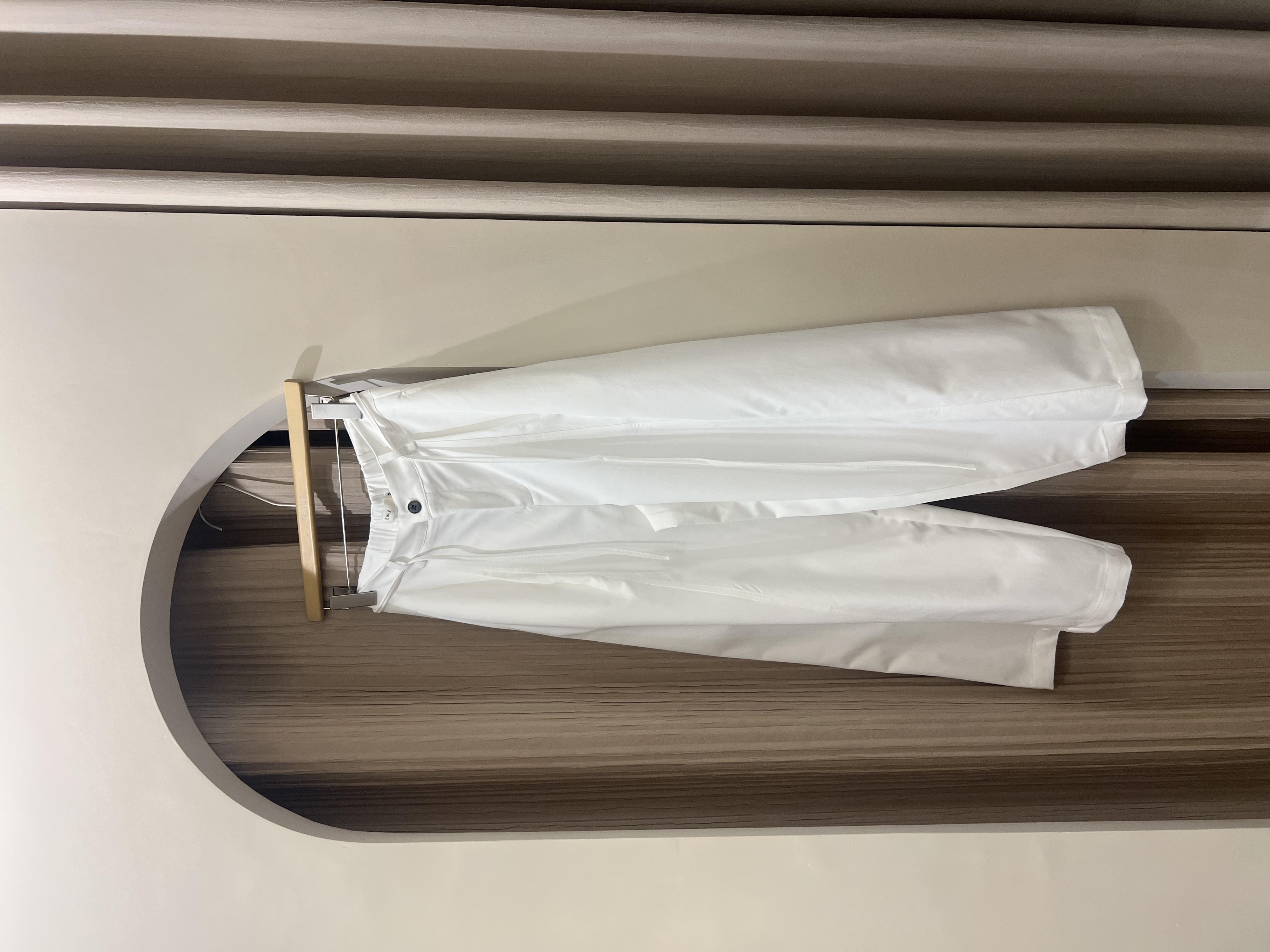 白色休閒舒服褲🤍