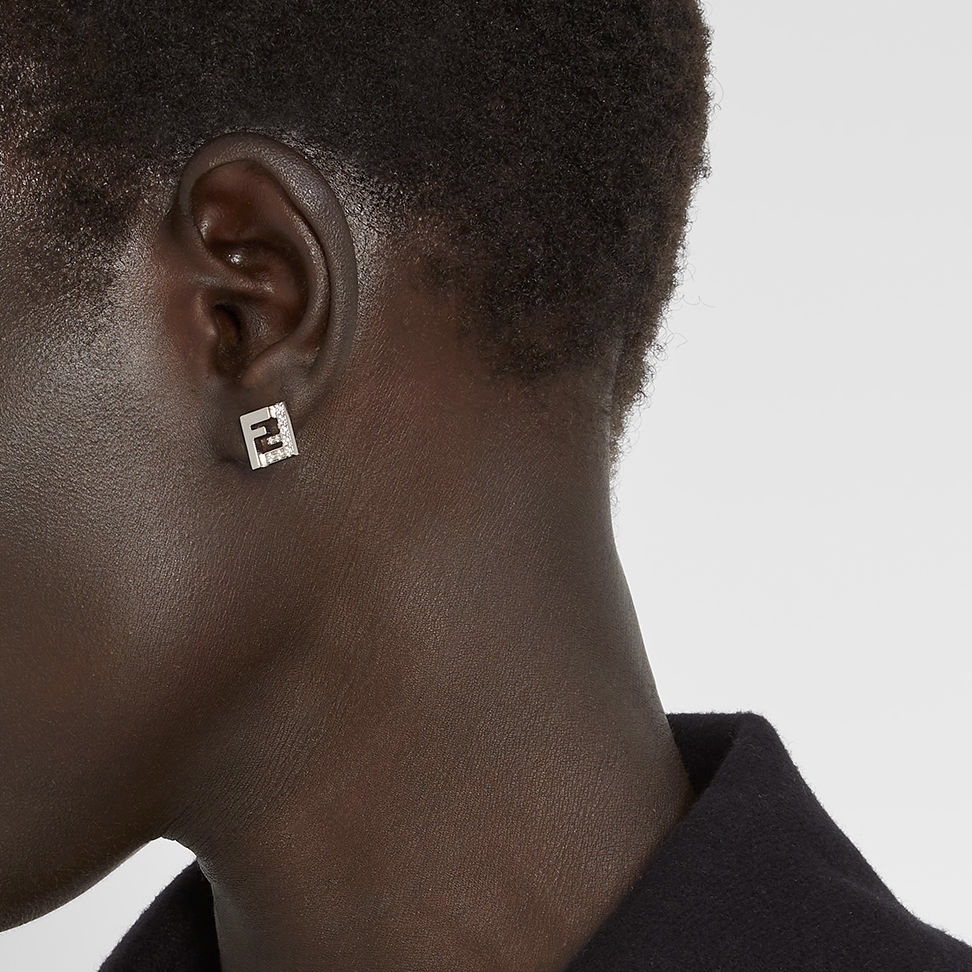 限時優惠😍新款🆕訂貨📮Fendi Forever 閃石耳環