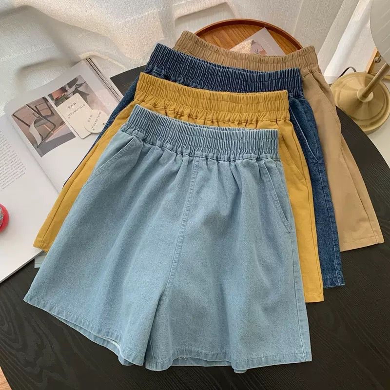 简约弹性腰围牛仔短裤