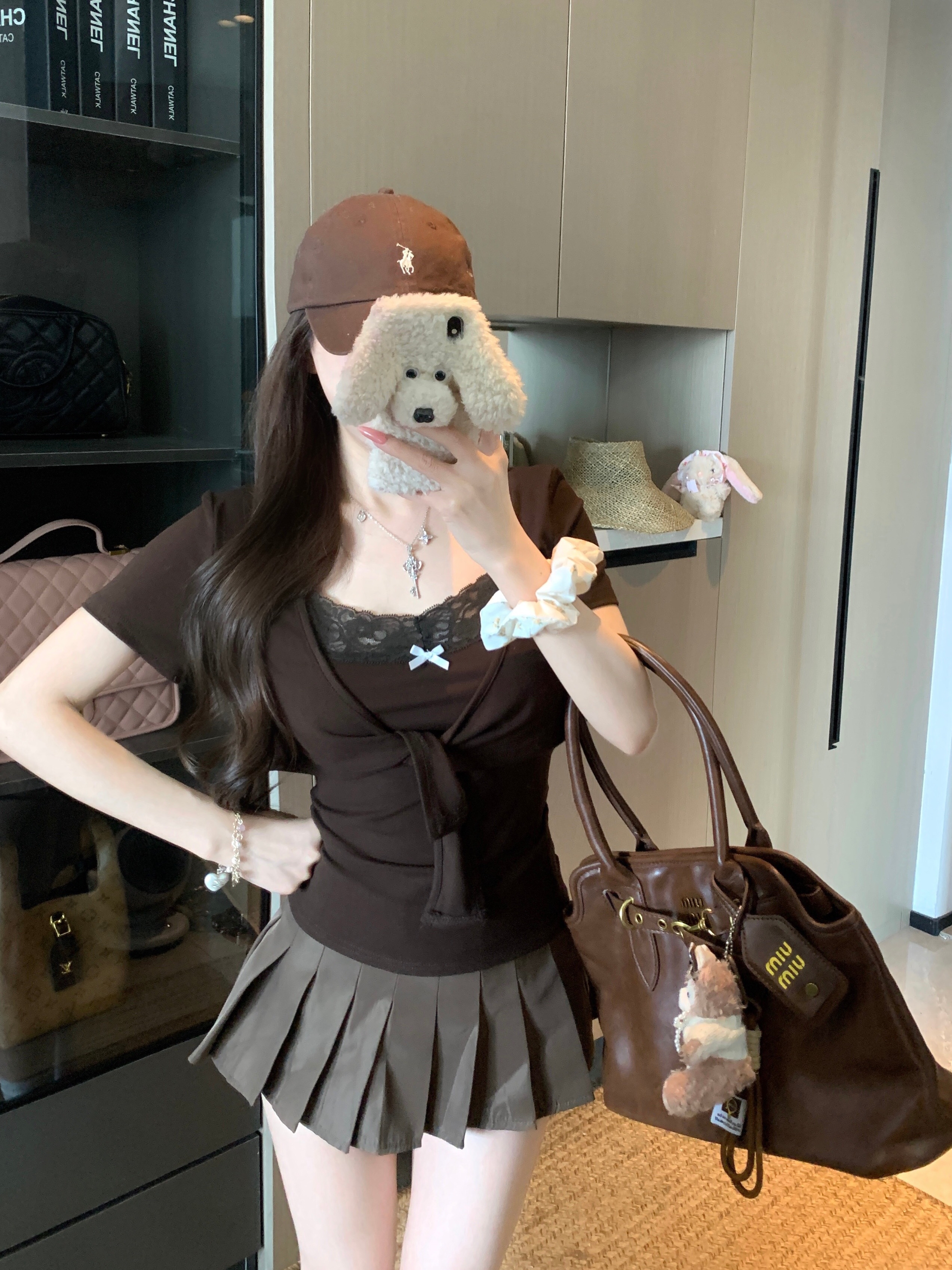 B120(9010) 韩系纯欲风蕾丝边蝴蝶结吊带与绑带开衫咖两件套上衣 